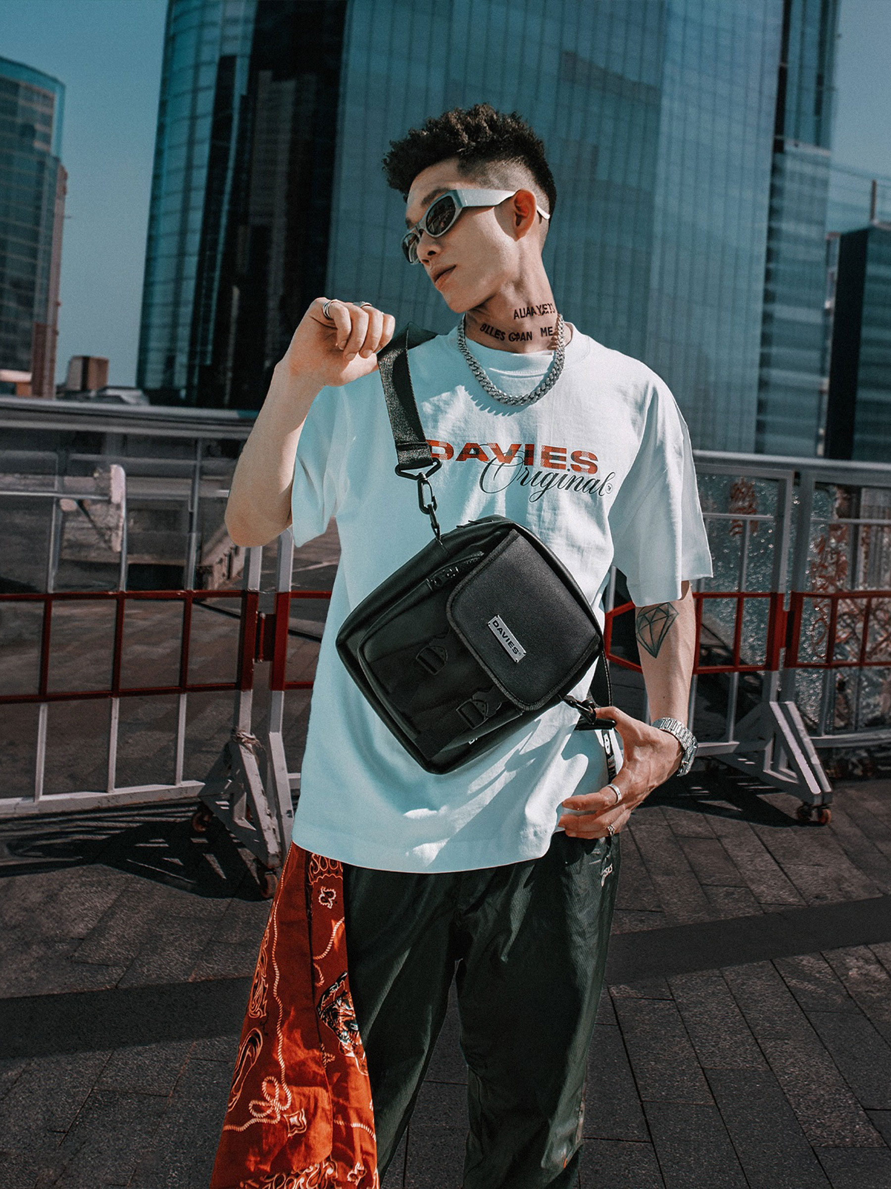 DSW Tee Flannel Type Logo