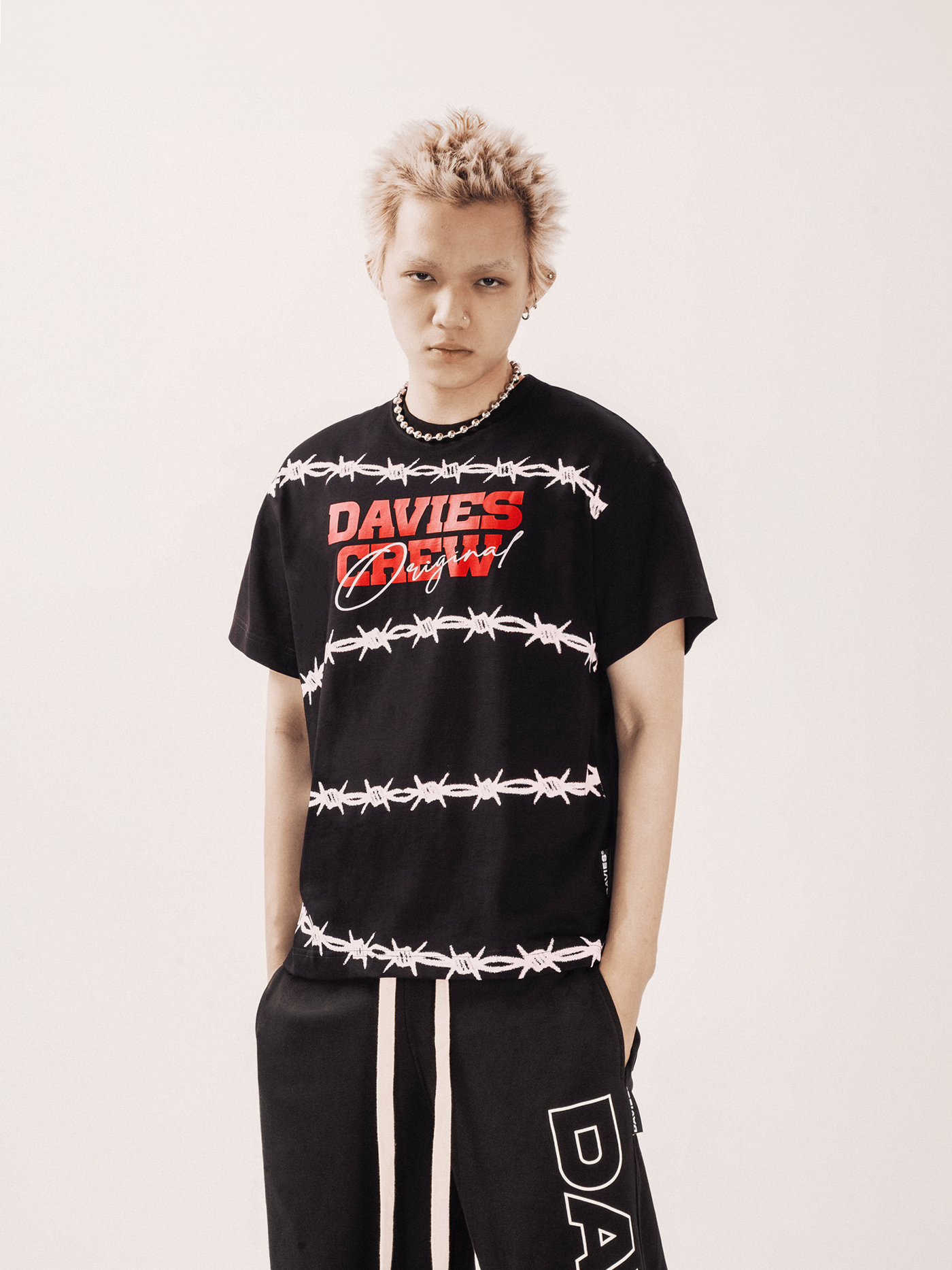 DSW Barbed wire Tee