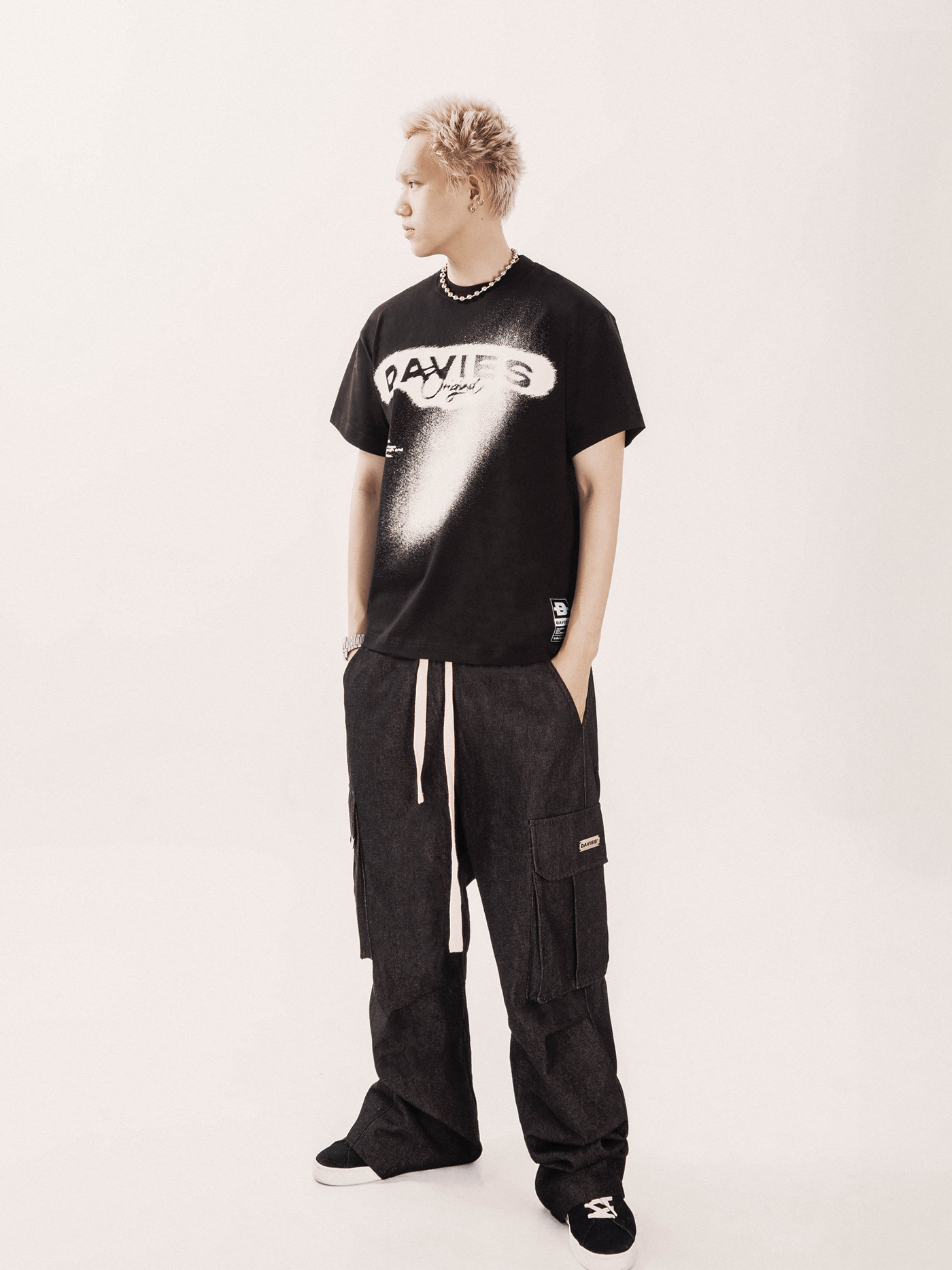DSW Blurred Logo Tee