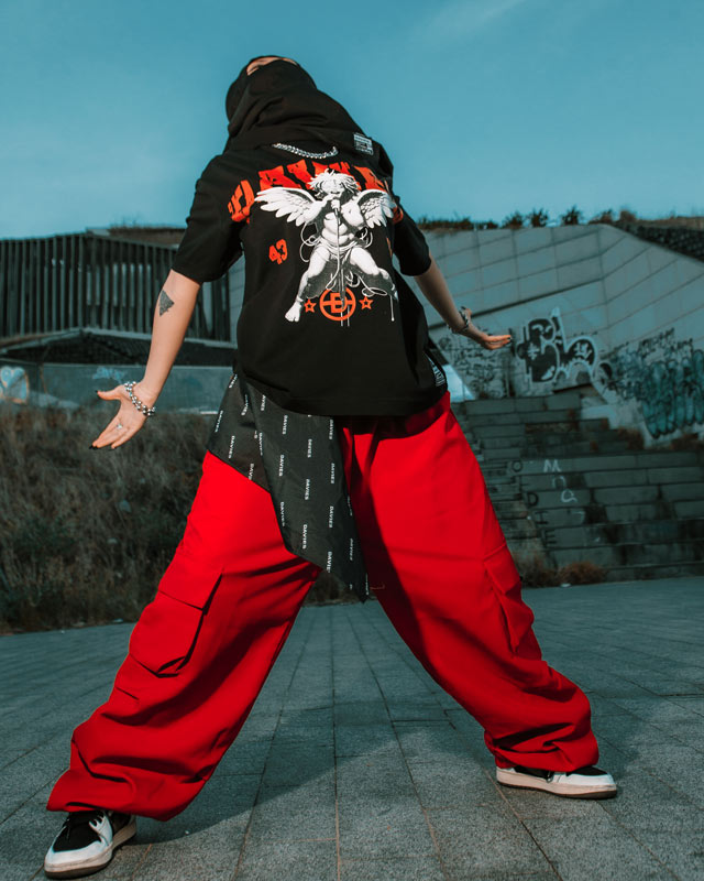 DSW Defiant Tee