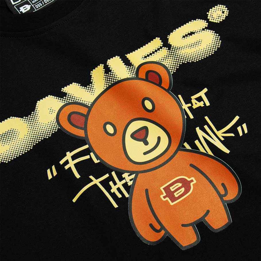 D26-T4 Tee Playful bear