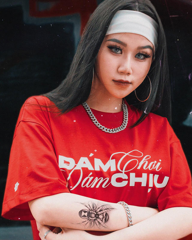 DSW Tee "Dám chơi - Dám chịu"