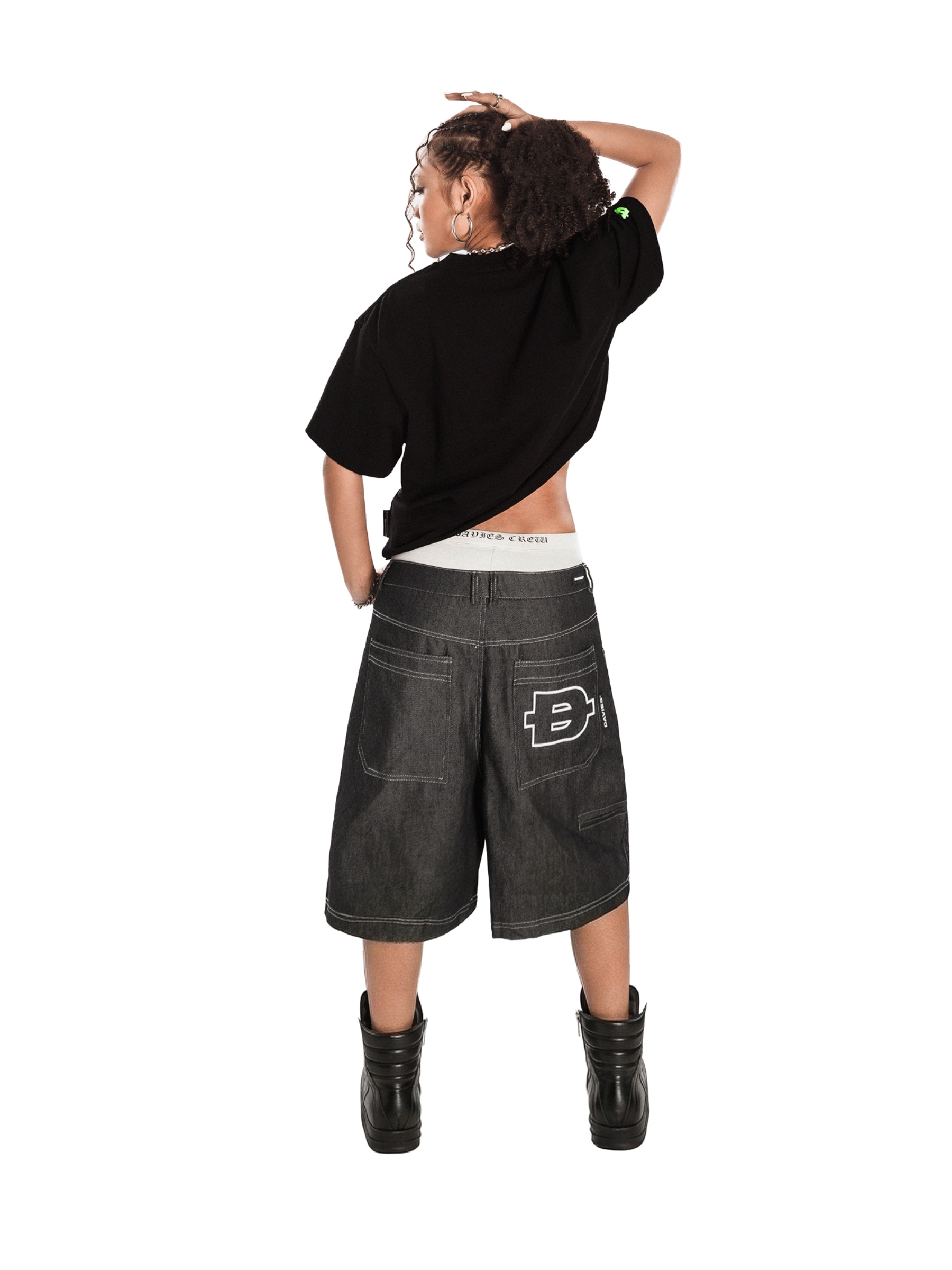 DSW Aether Glow Tee - Đen