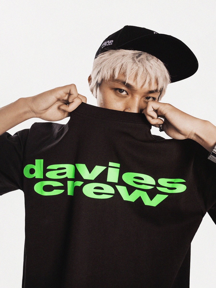 DSW Aether Glow Tee - Đen