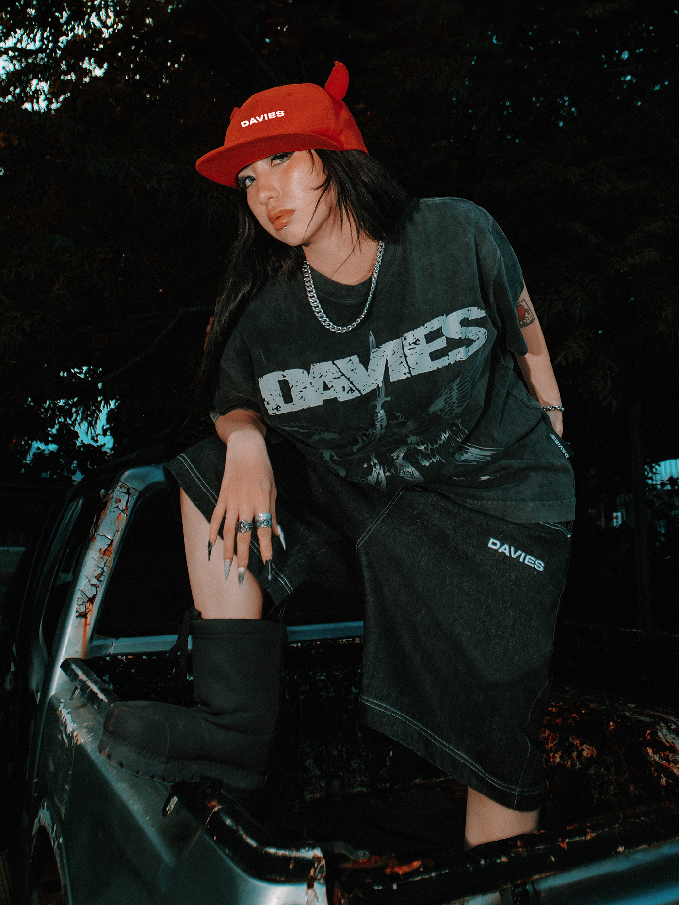 DSW Seraphic Sinners Tee