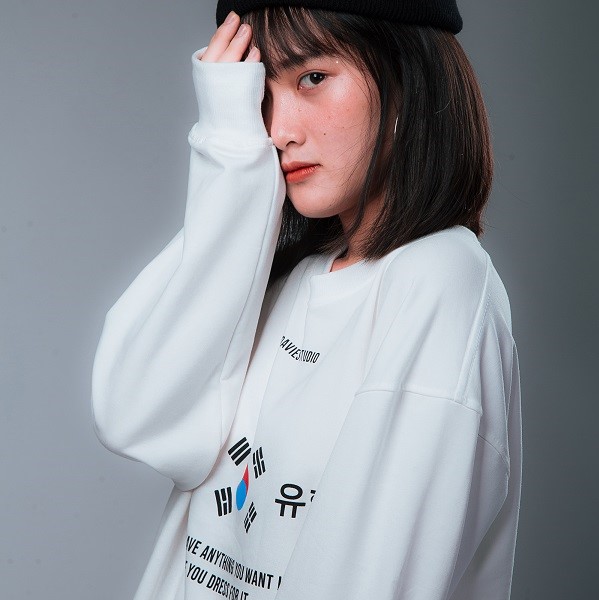 DSS SWEATER KOREA
