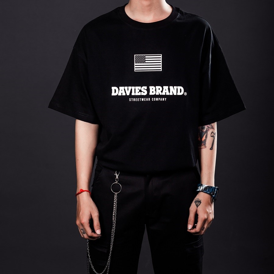 DSW TEE US