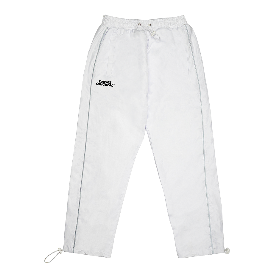 D07-Q32 Reflect Track Pant