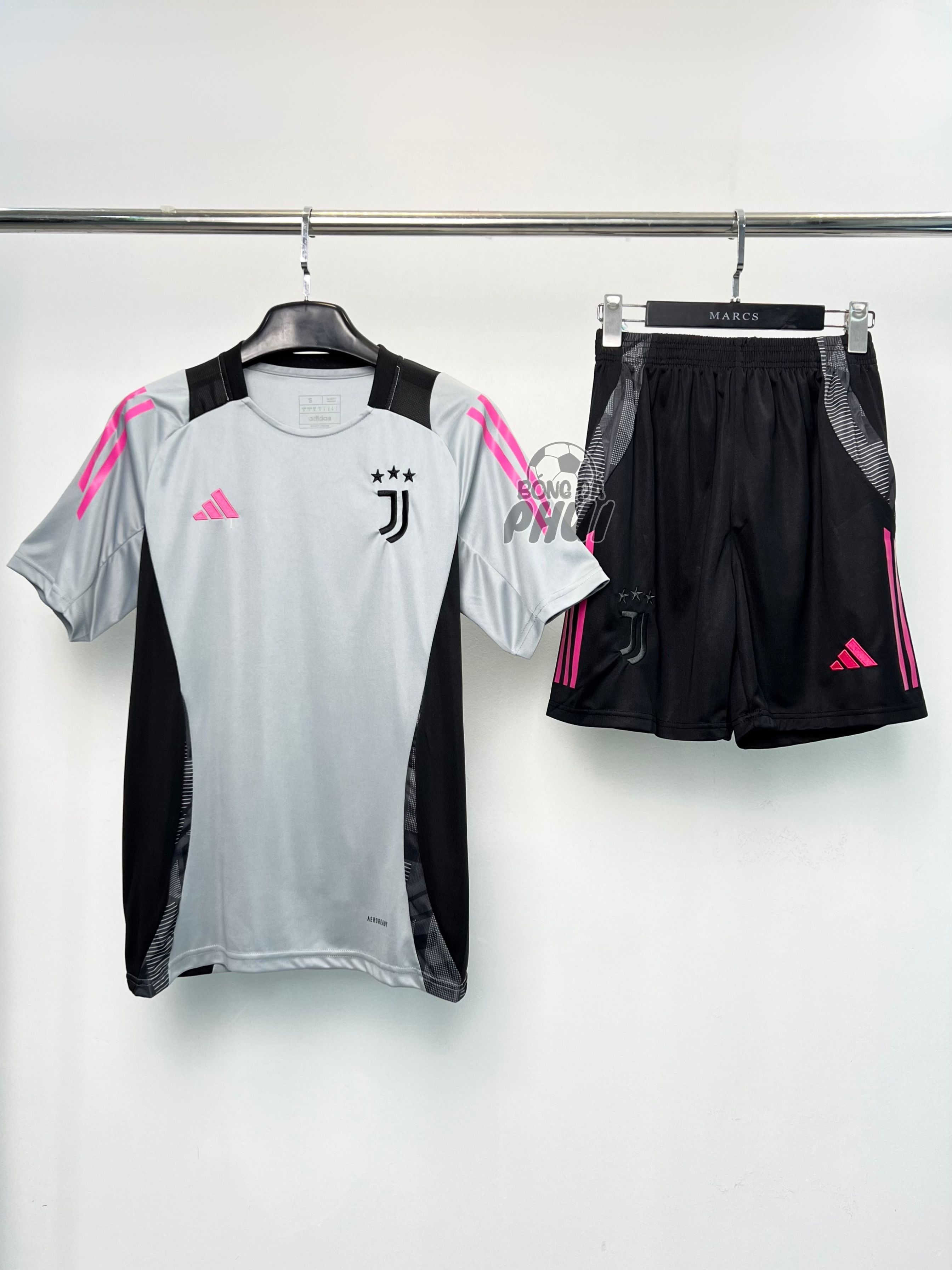 ÁO TẬP JUVE XÁM 2025