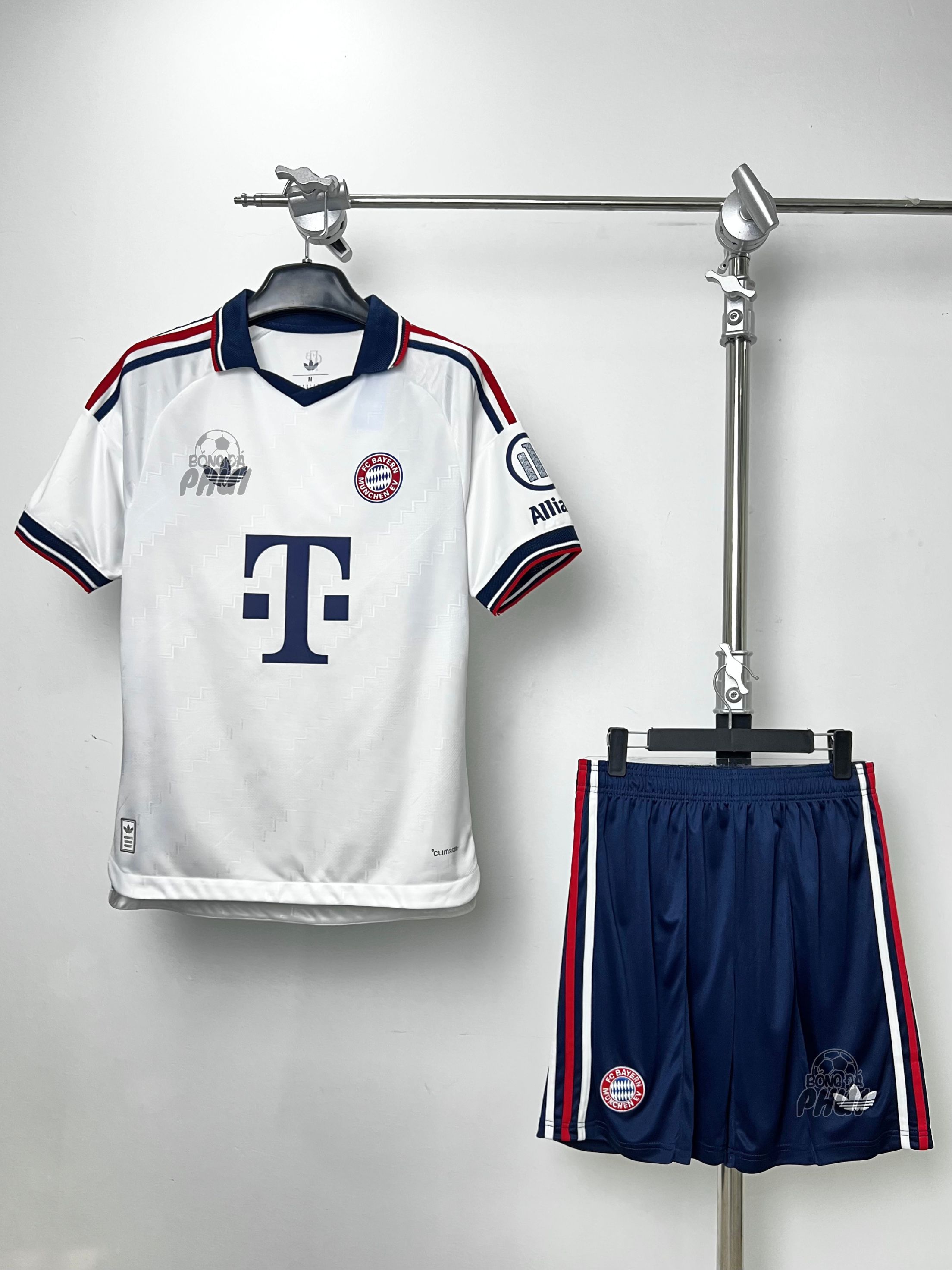 QUẦN ĐÙI BAYERN XANH 2026