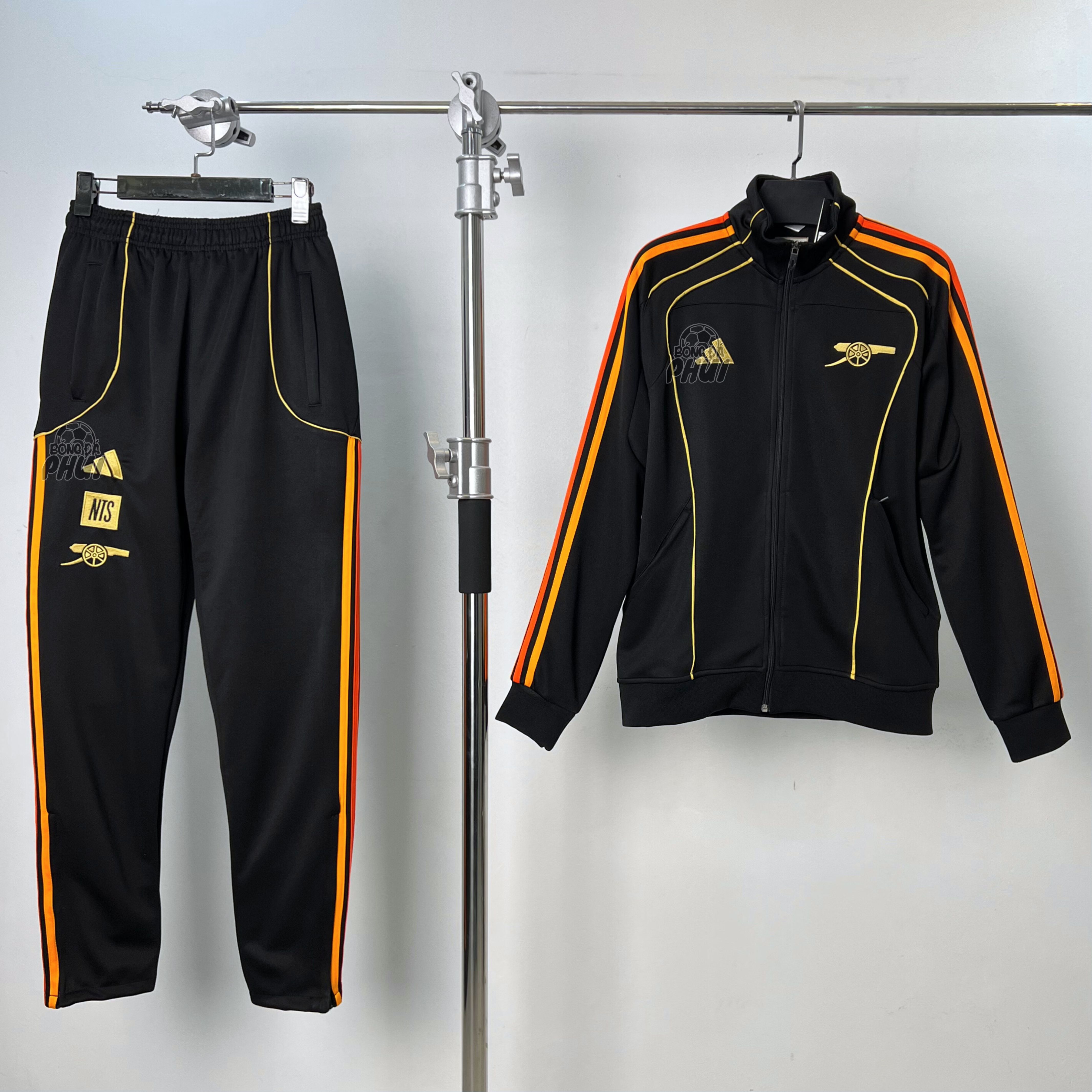 BỘ KHOÁC ARS ĐEN 2025