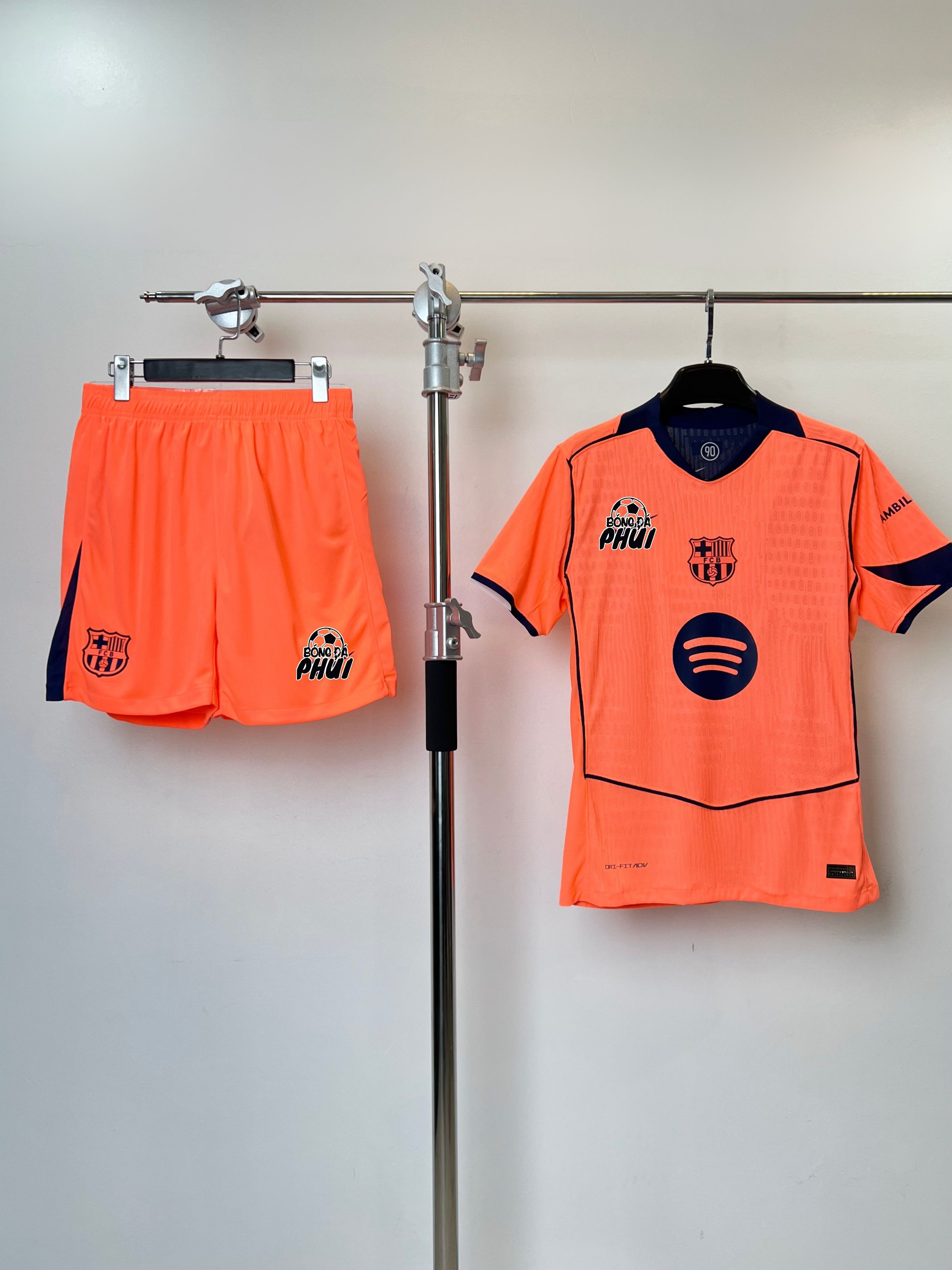 ÁO BODY BARCA CAM 2025