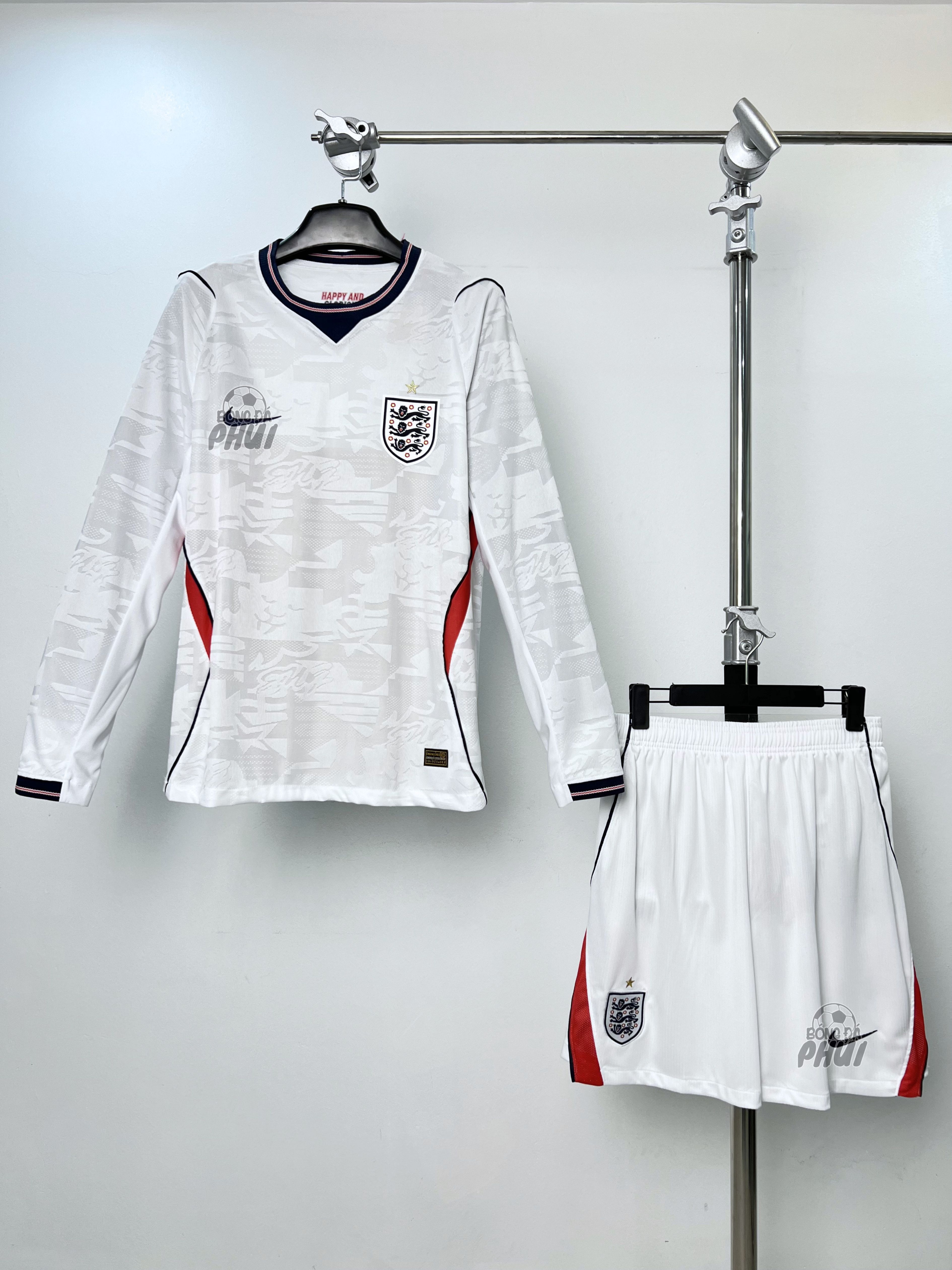 ÁO BODY ANH TRẮNG DÀI TAY WC 2026