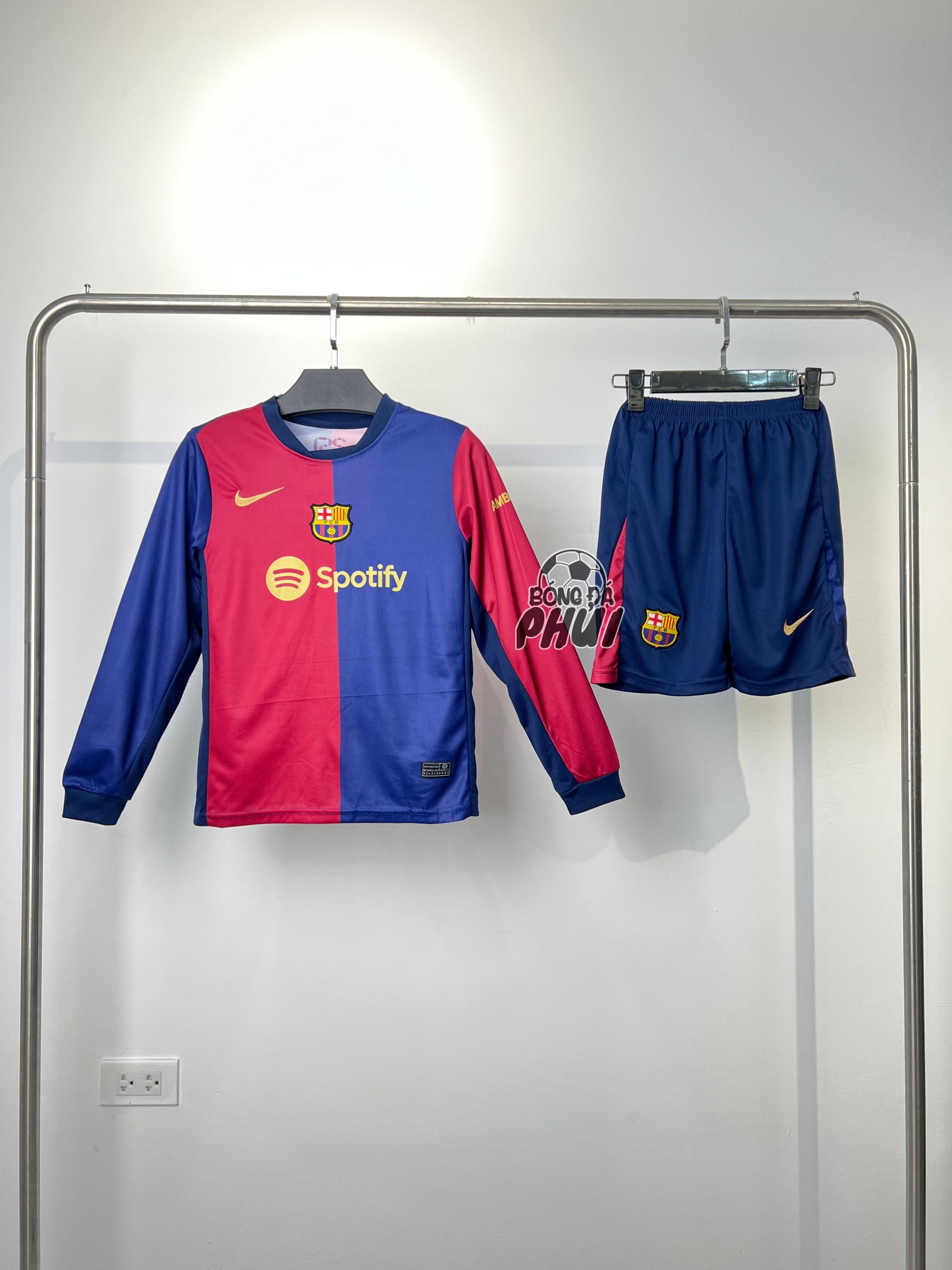 BỘ TE BARCA DÀI TAY 2024