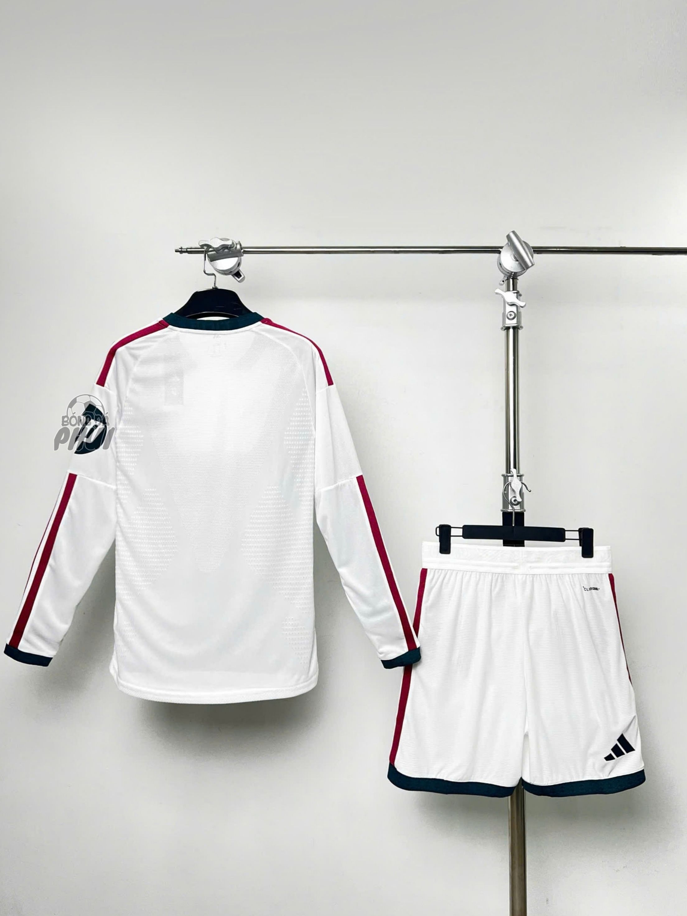 ÁO BODY REAL TRẮNG DÀI 2026