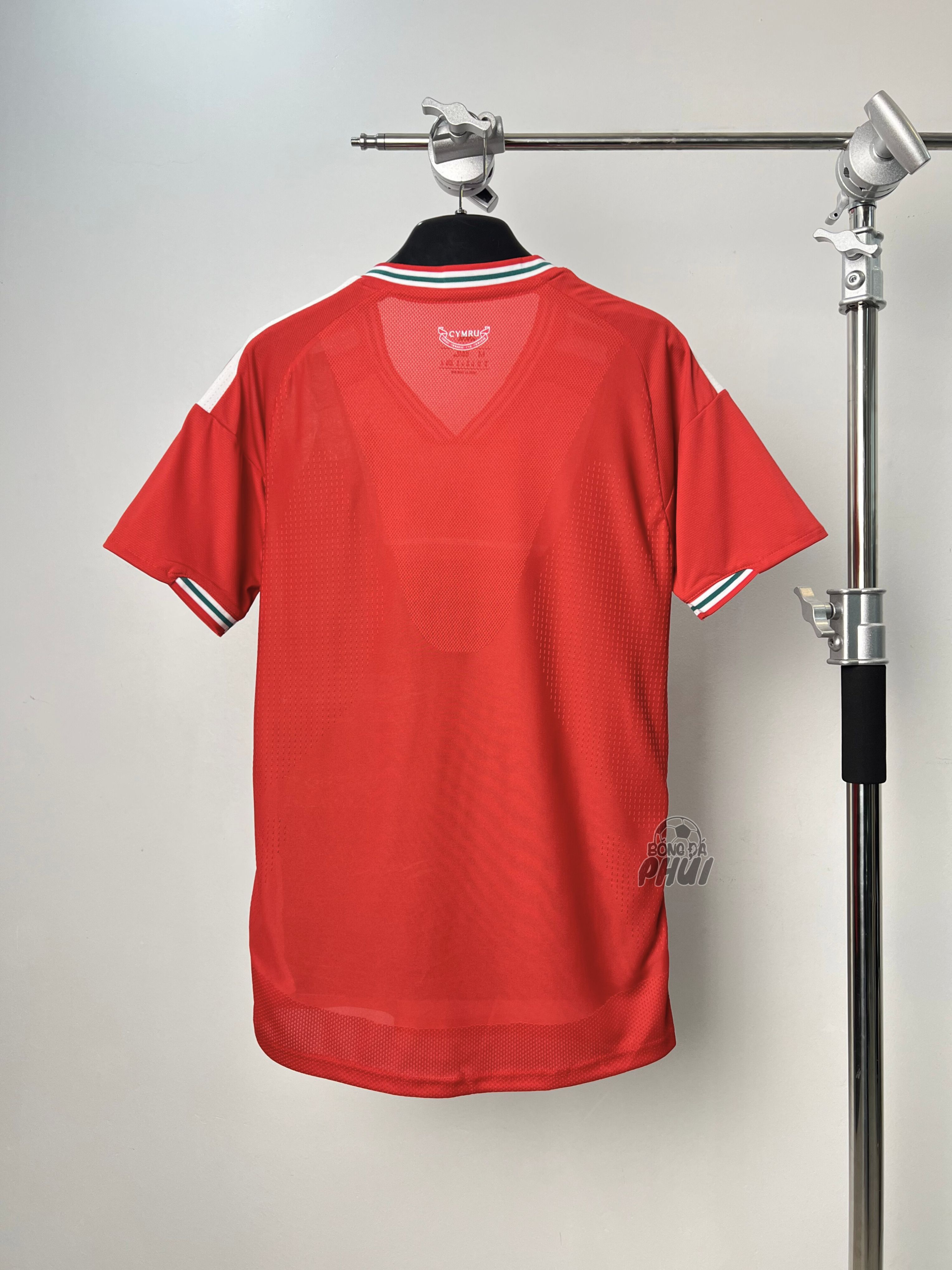 ÁO BODY WALES ĐỎ 2026