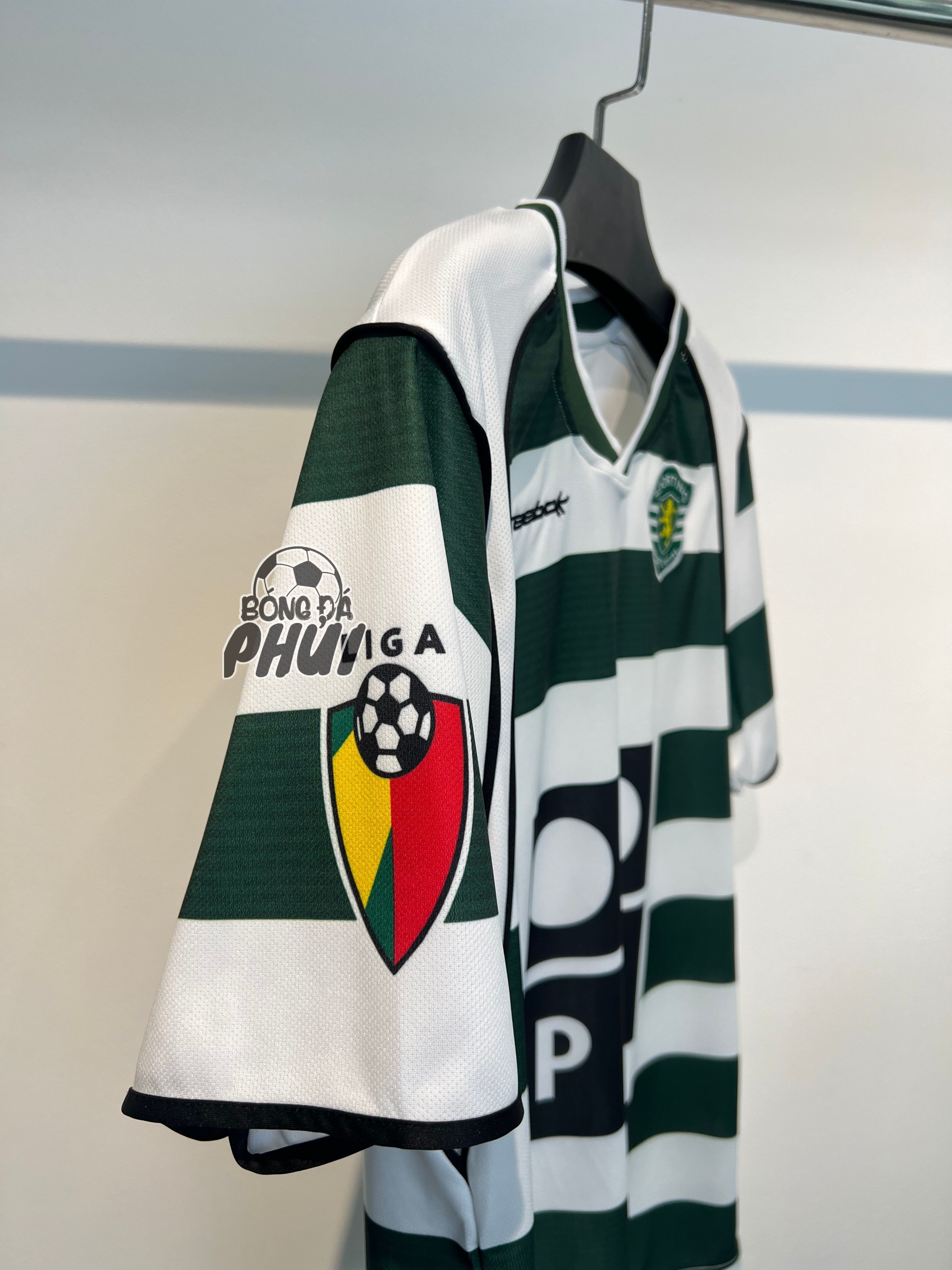 ÁO RETRO SPORTING 2001