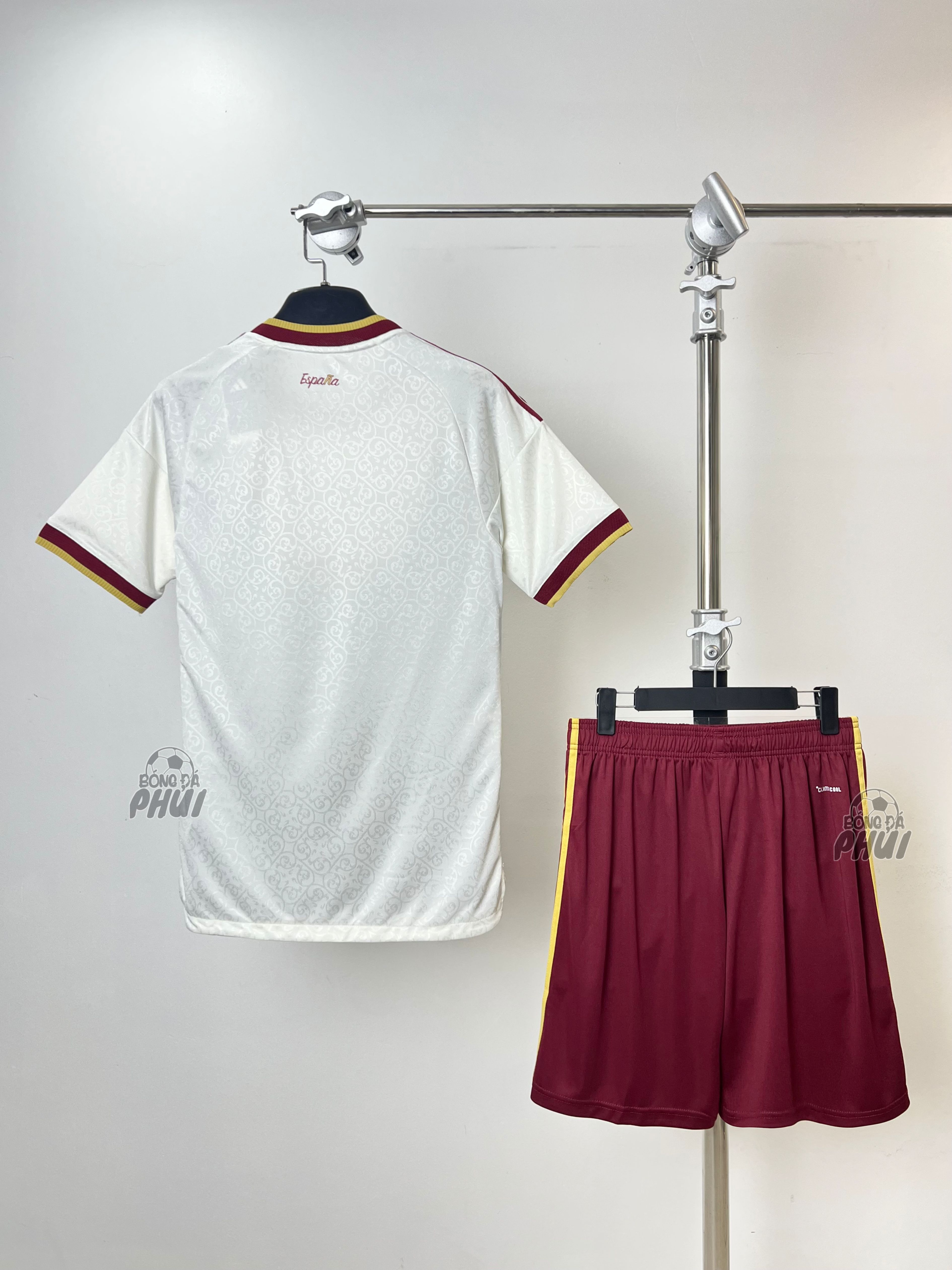 ÁO BODY TÂY BAN NHA TRẮNG 2026