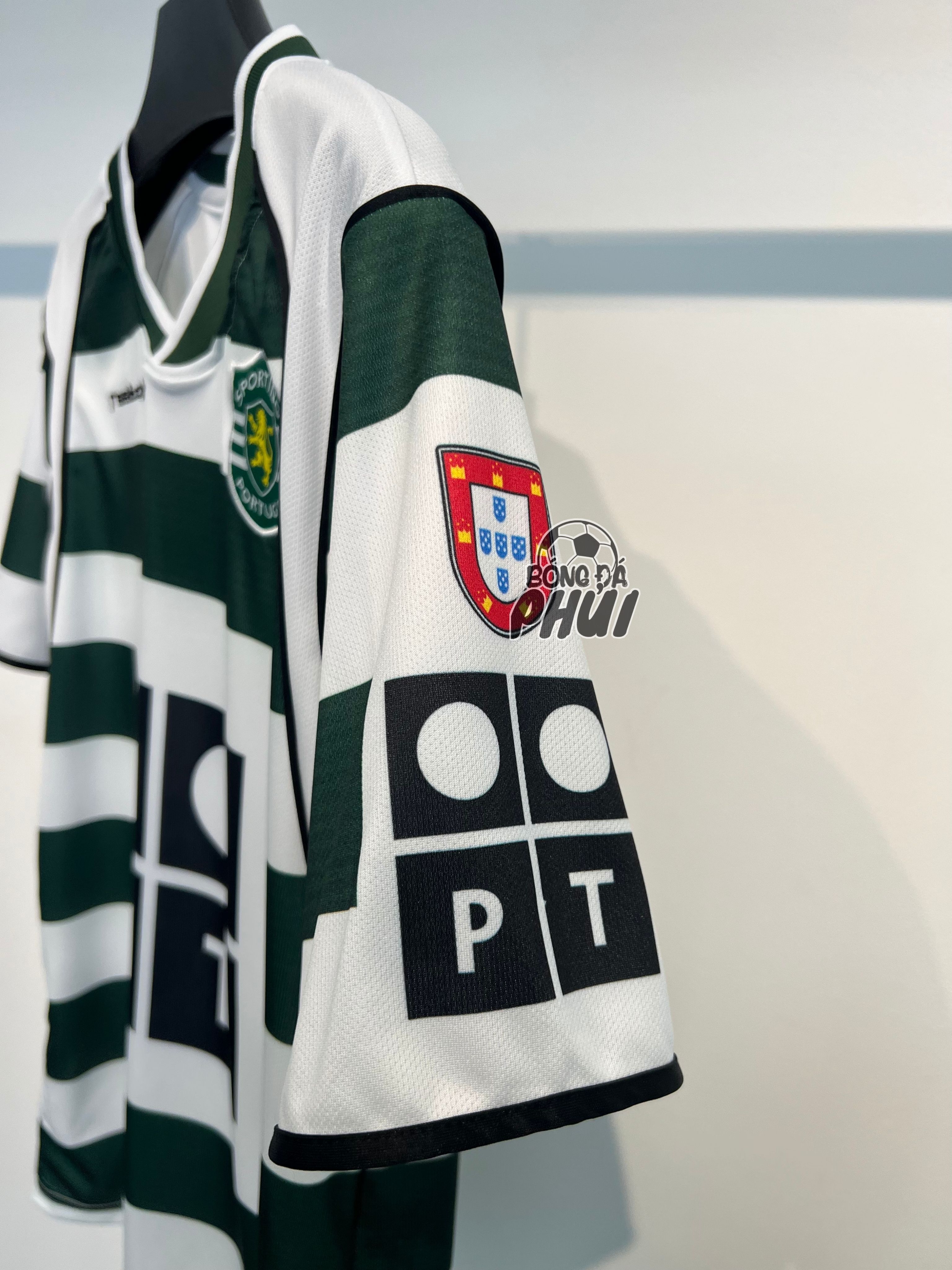 ÁO RETRO SPORTING 2001