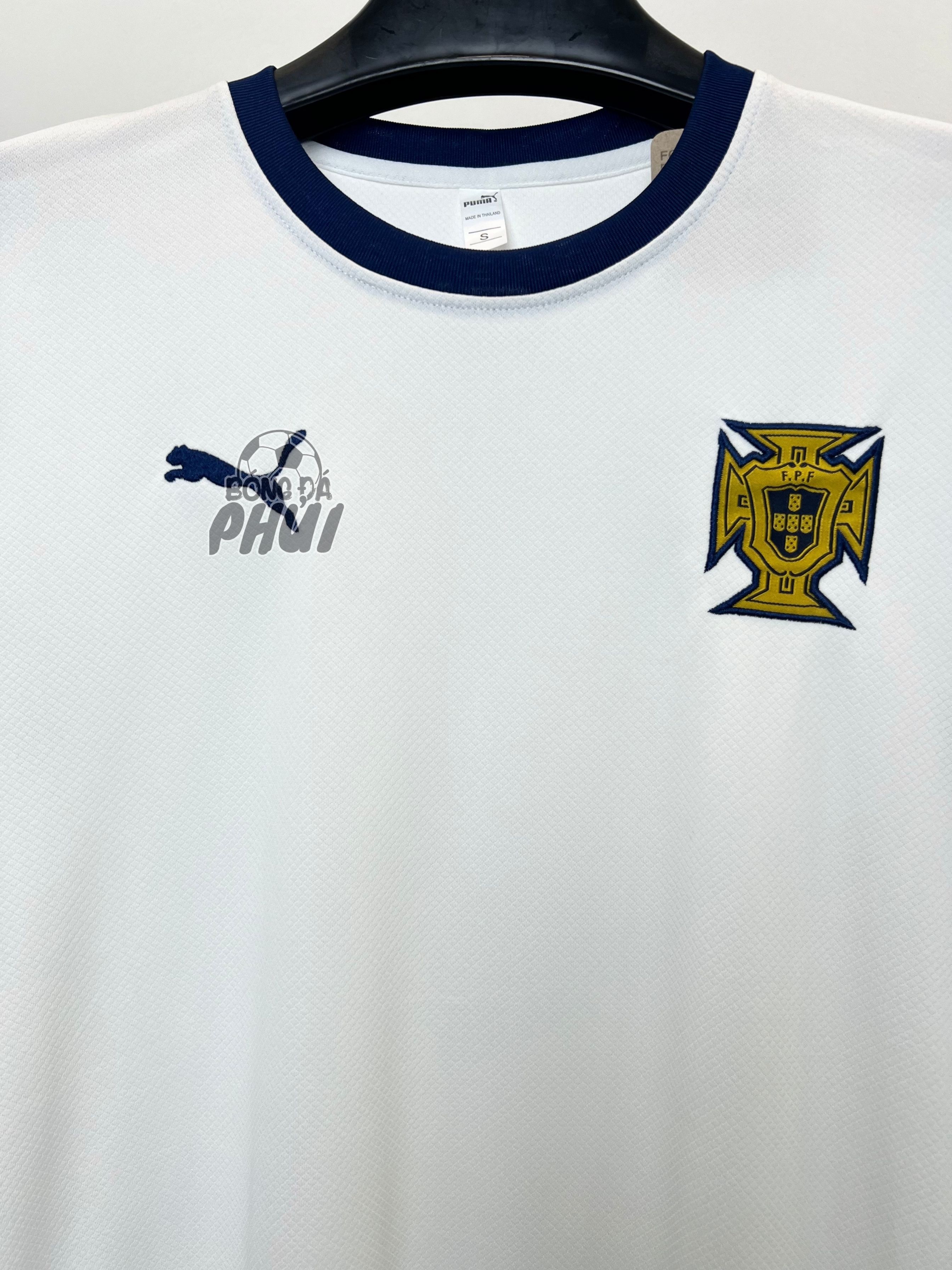 ÁO TẬP BỒ TRẮNG 2025