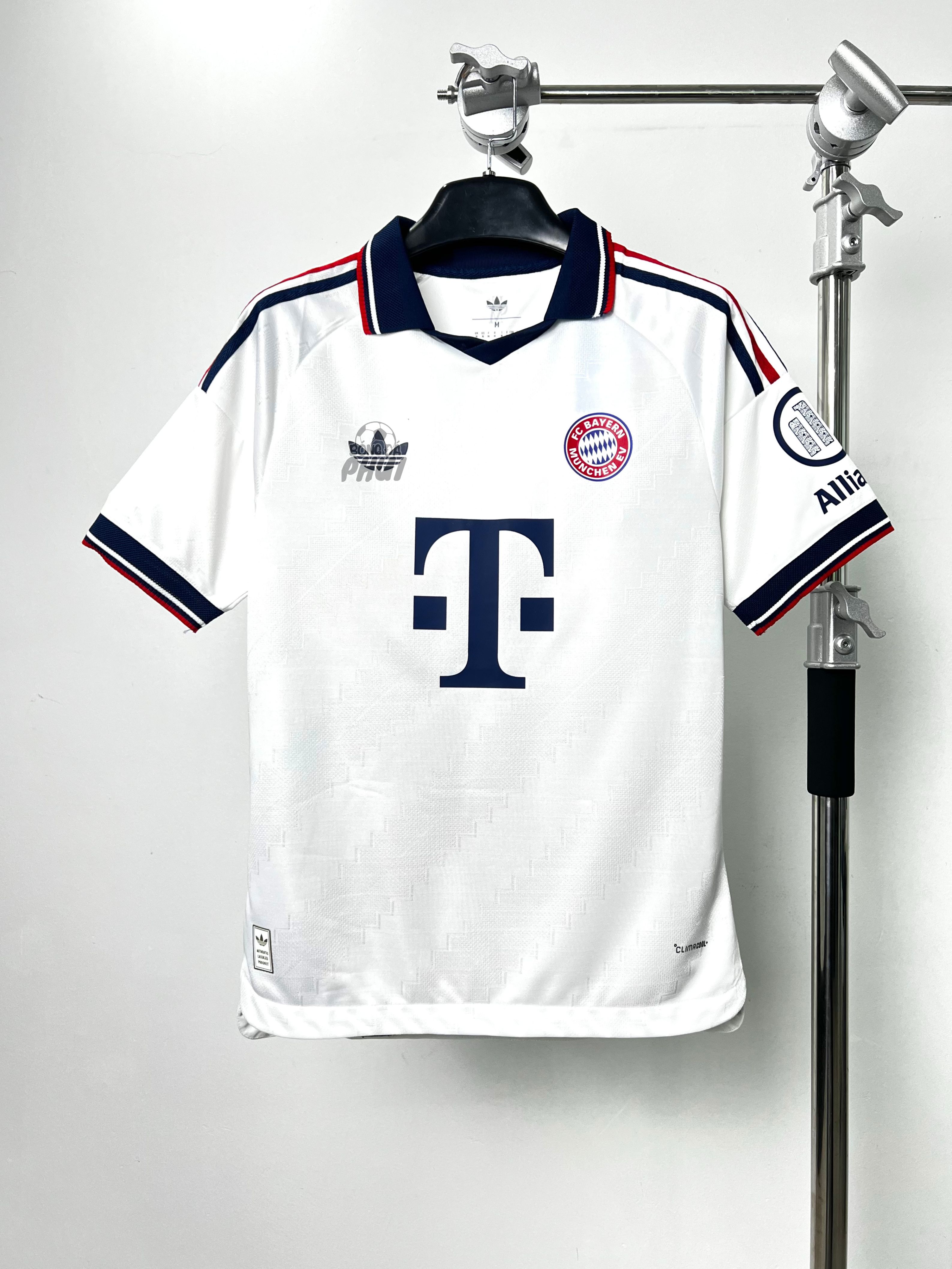 ÁO BODY BAYERN TRẮNG 2026