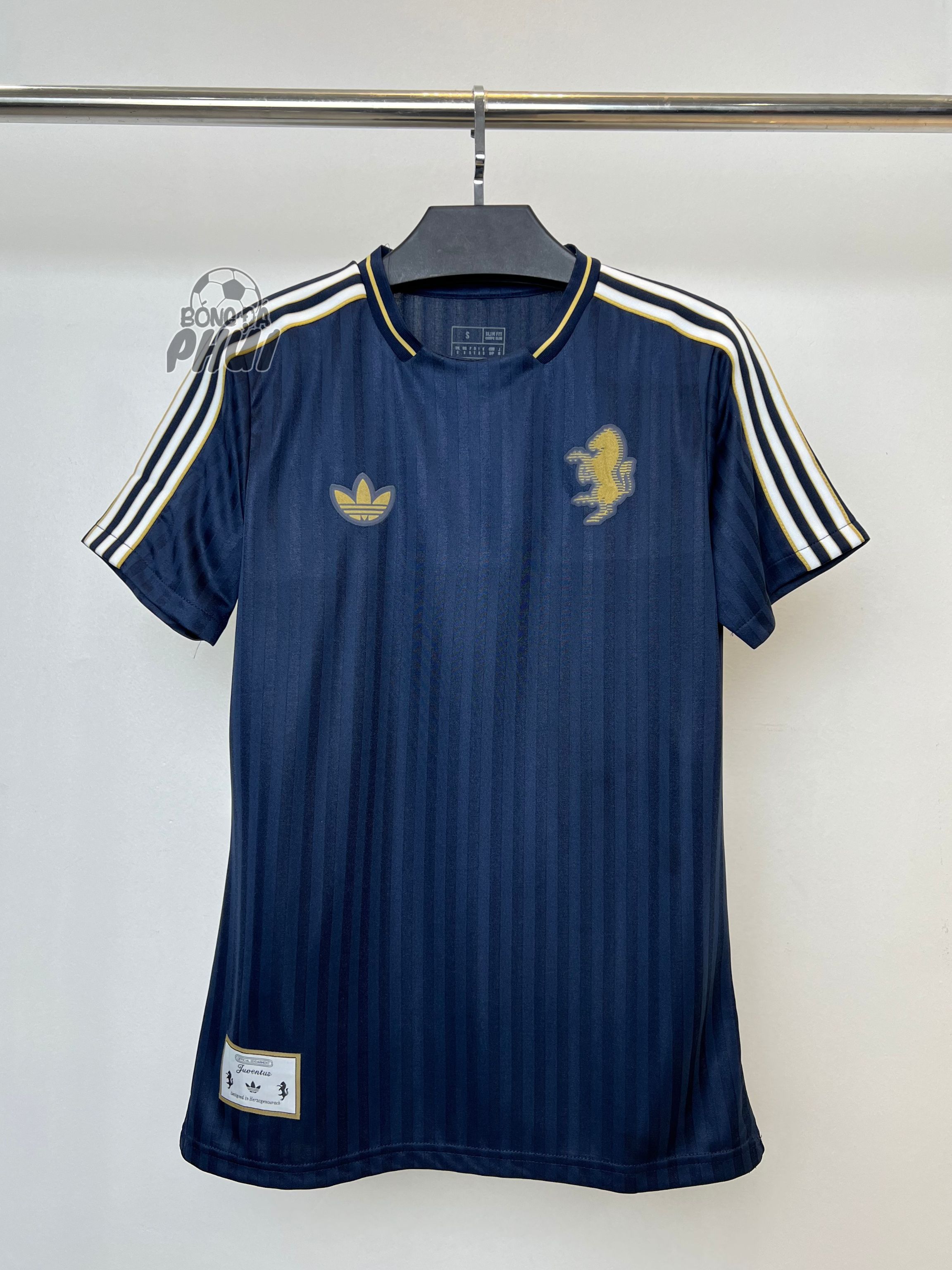 ÁO JUVE TR XANH THAN 2025