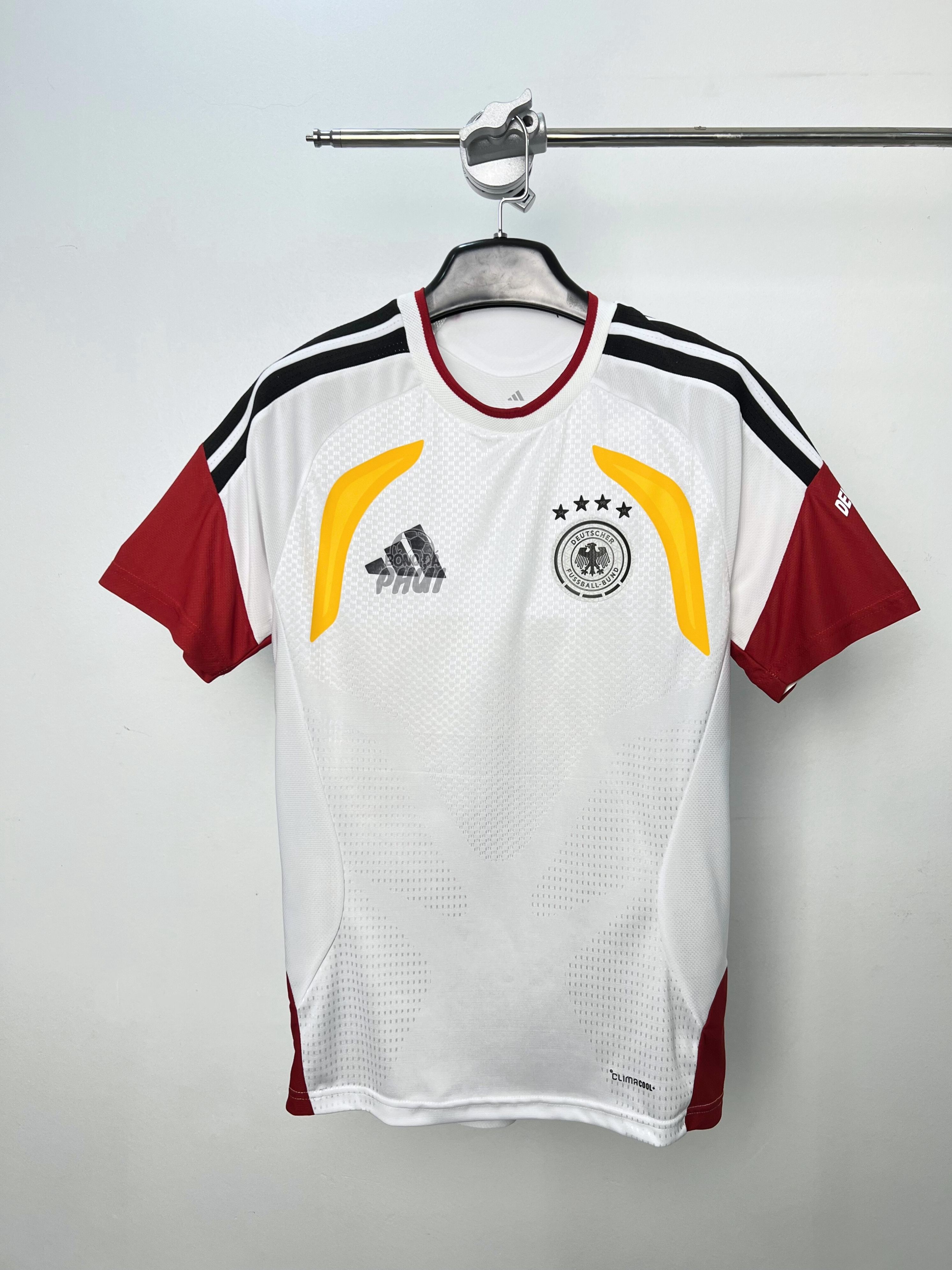 ÁO BODY TẬP ĐỨC TRẮNG WC 2026