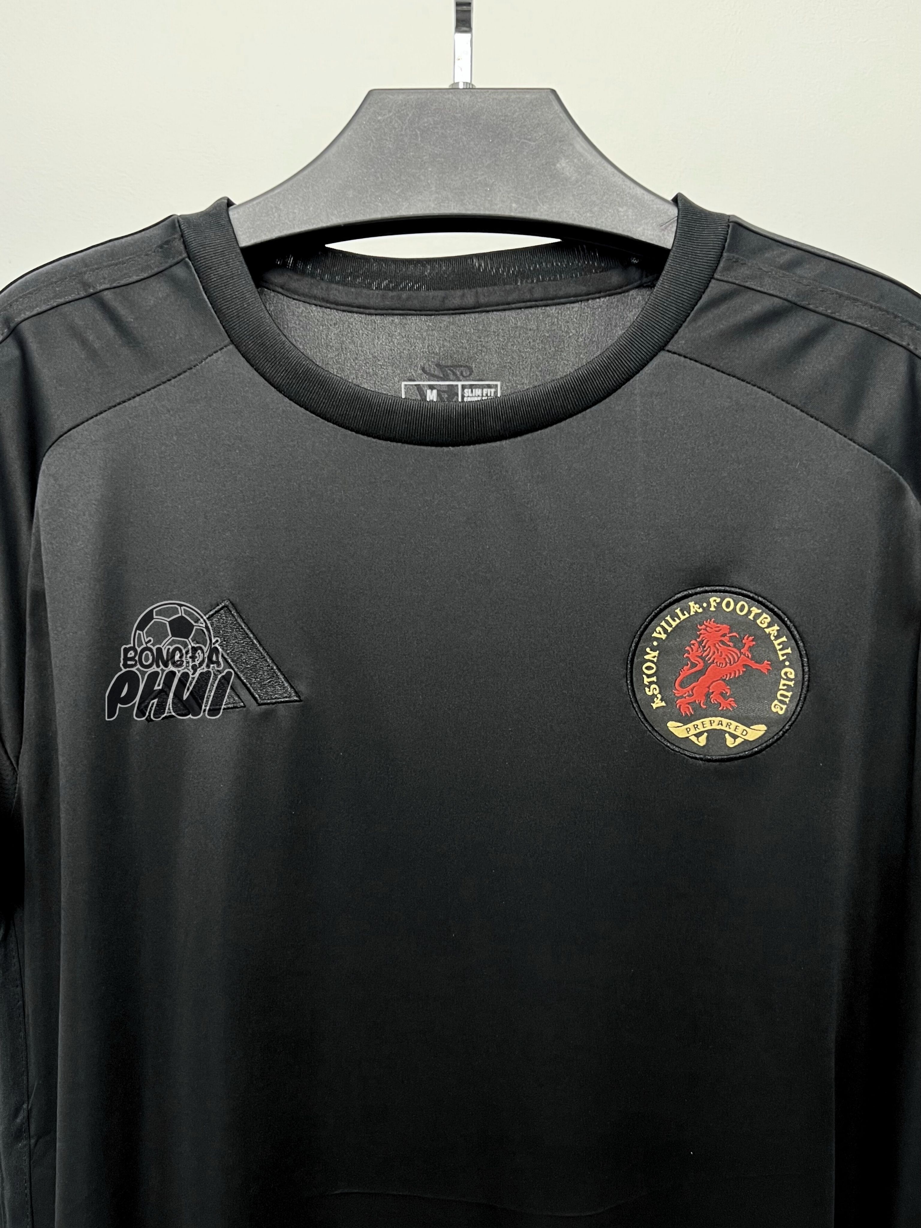 ÁO KỶ NIỆM ASTON VILLA ĐEN