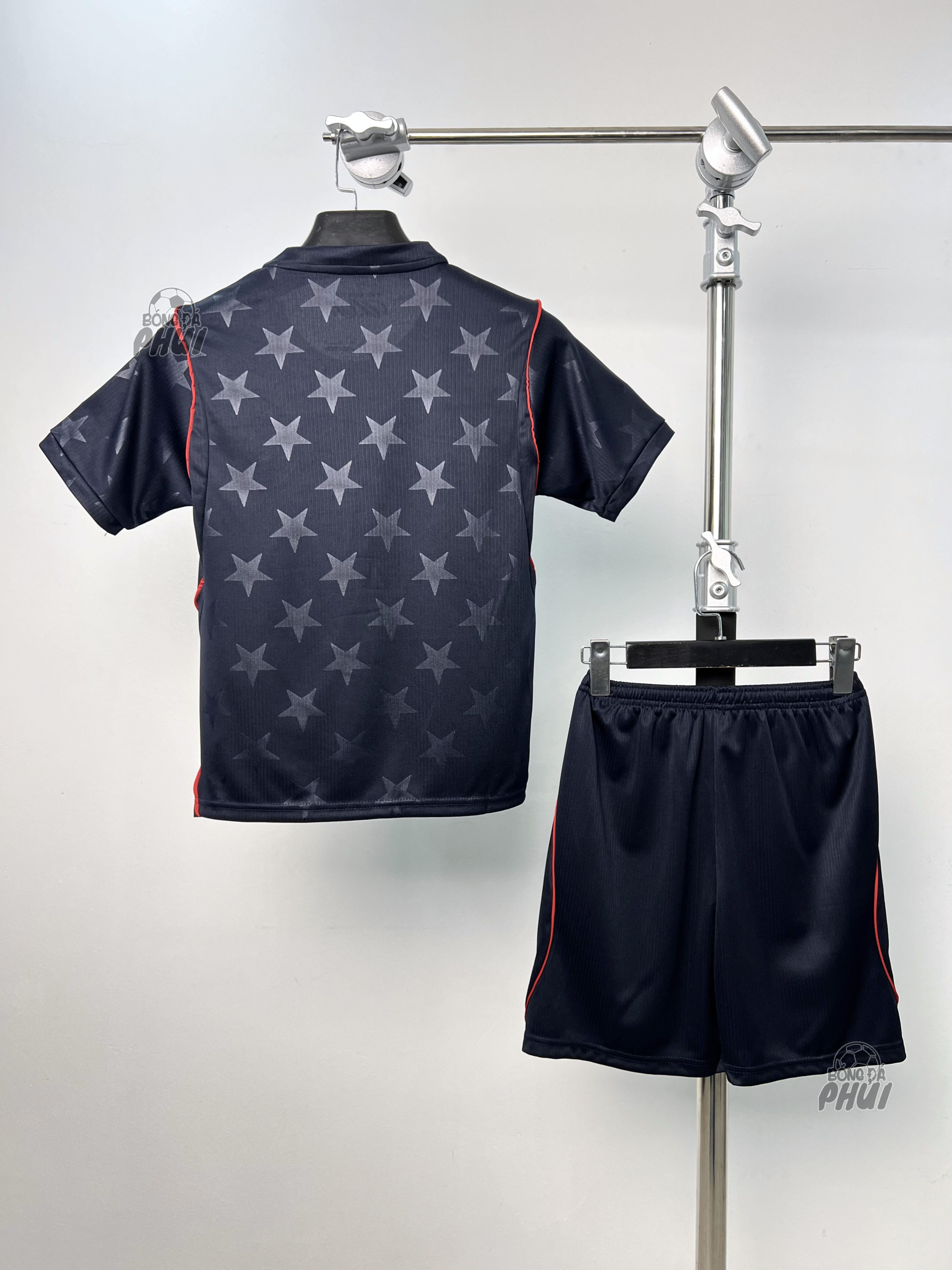 BỘ TE MỸ ĐEN WC 2026