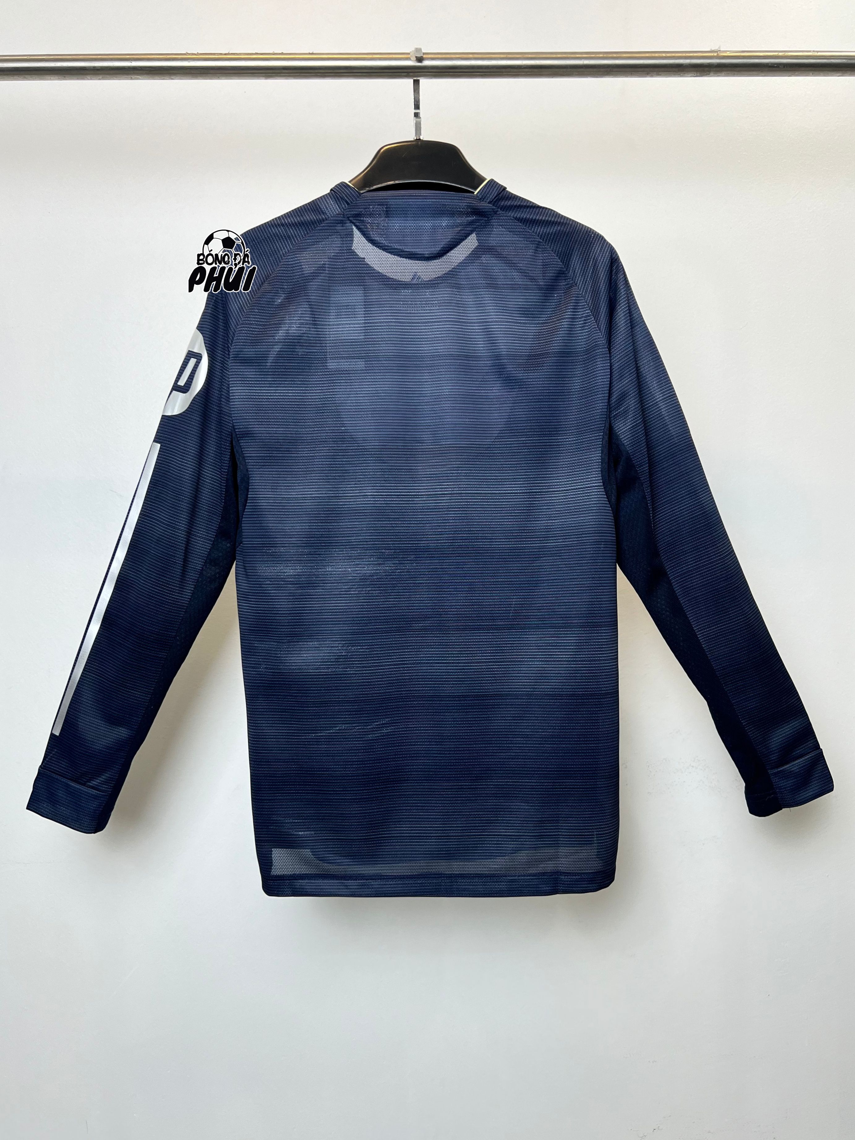 ÁO BODY REAL ĐEN DÀI TAY 2025