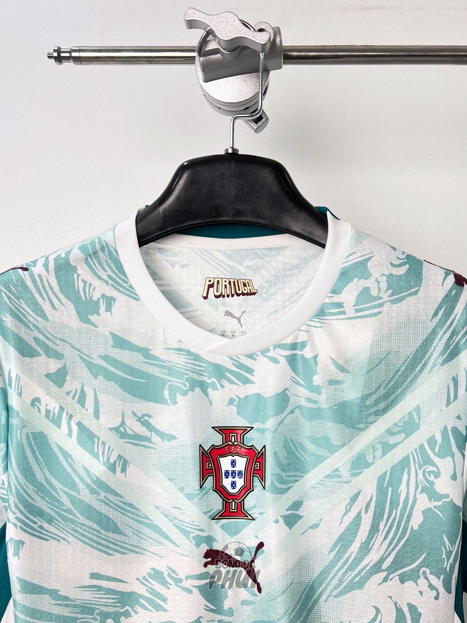 ÁO BODY BỒ TRẮNG XANH 2026