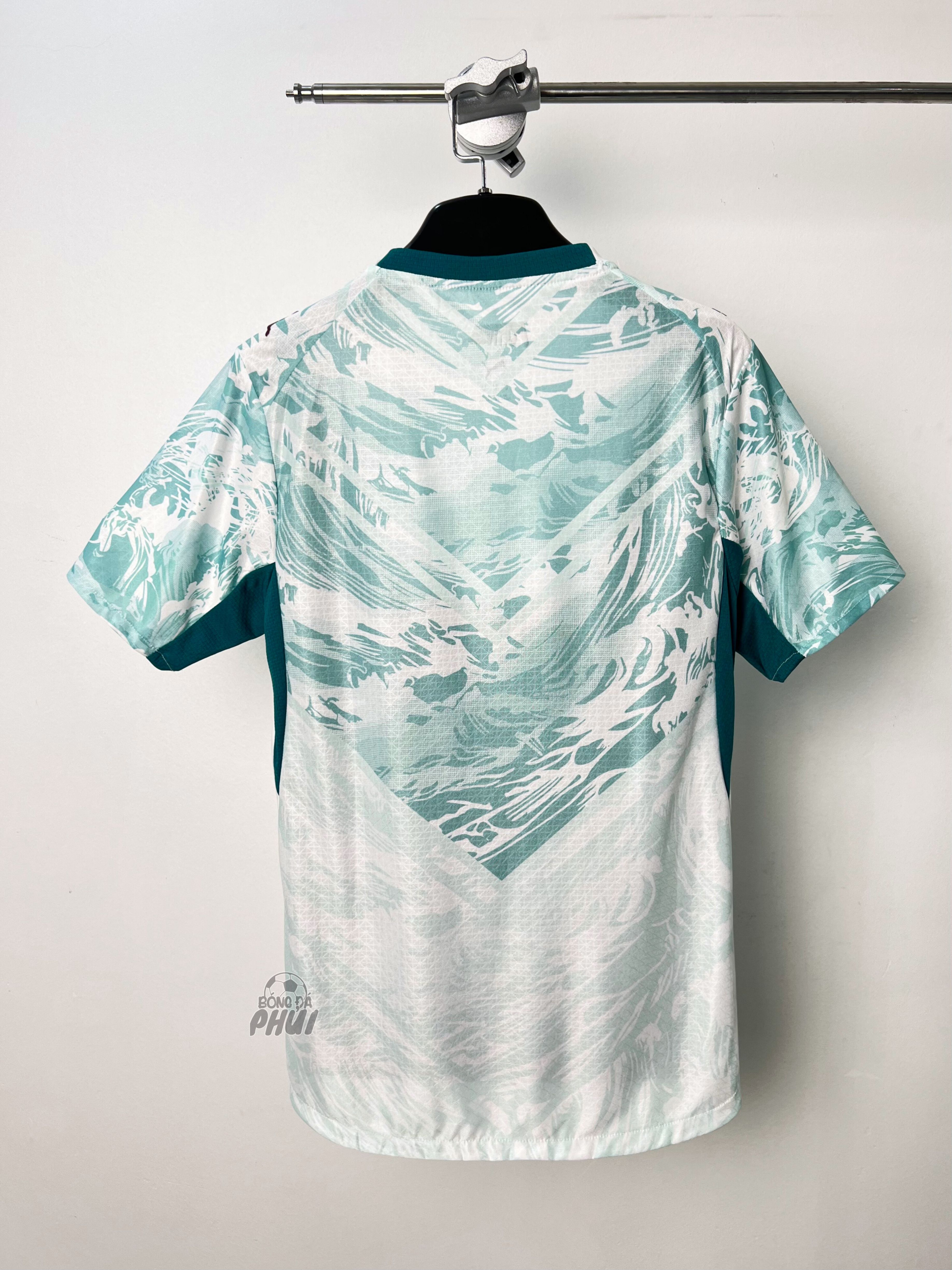 ÁO BODY BỒ TRẮNG XANH 2026