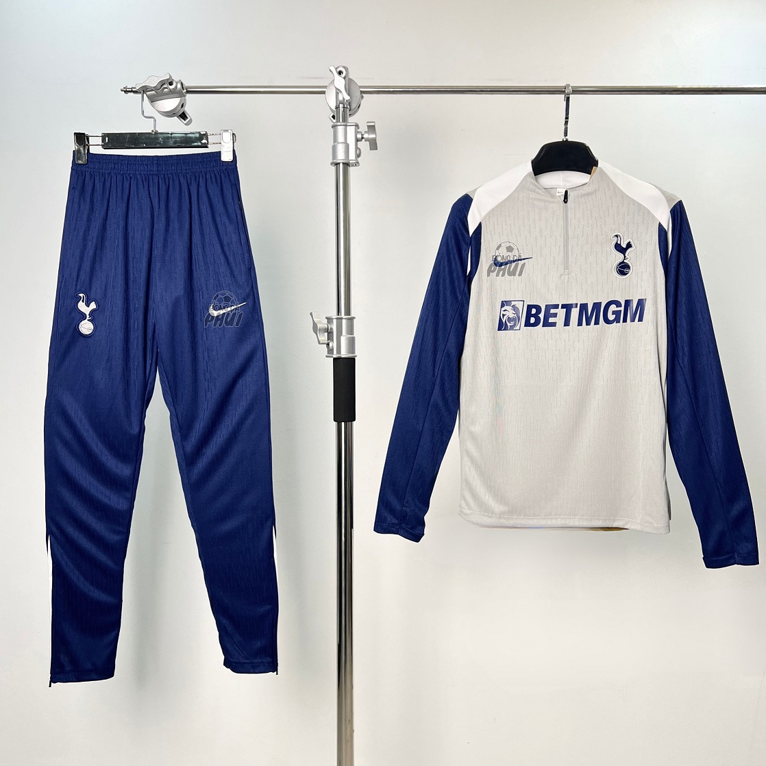 BỘ NỈ TOT XÁM 2025