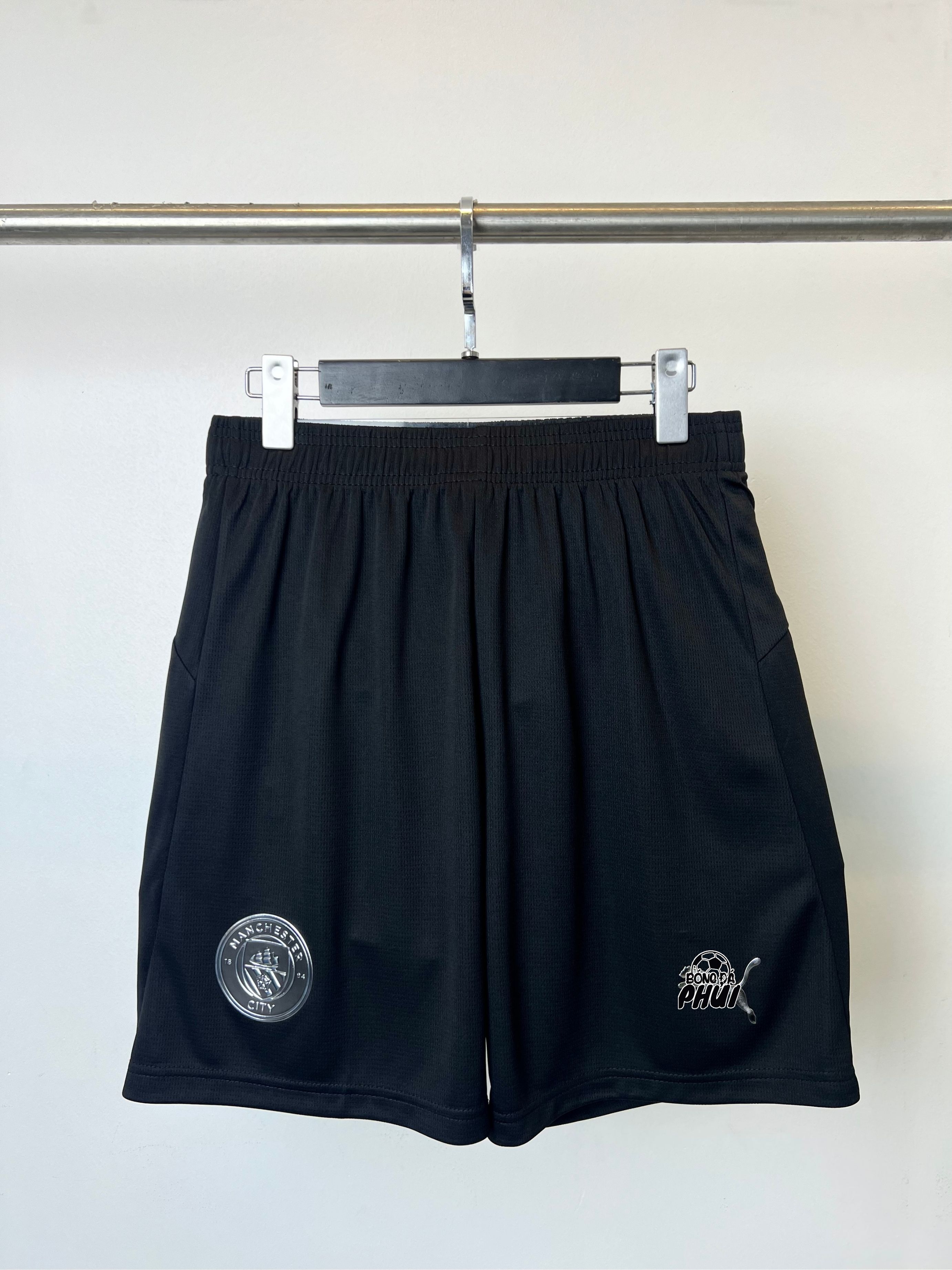 QUẦN ĐÙI MC ĐEN 2025