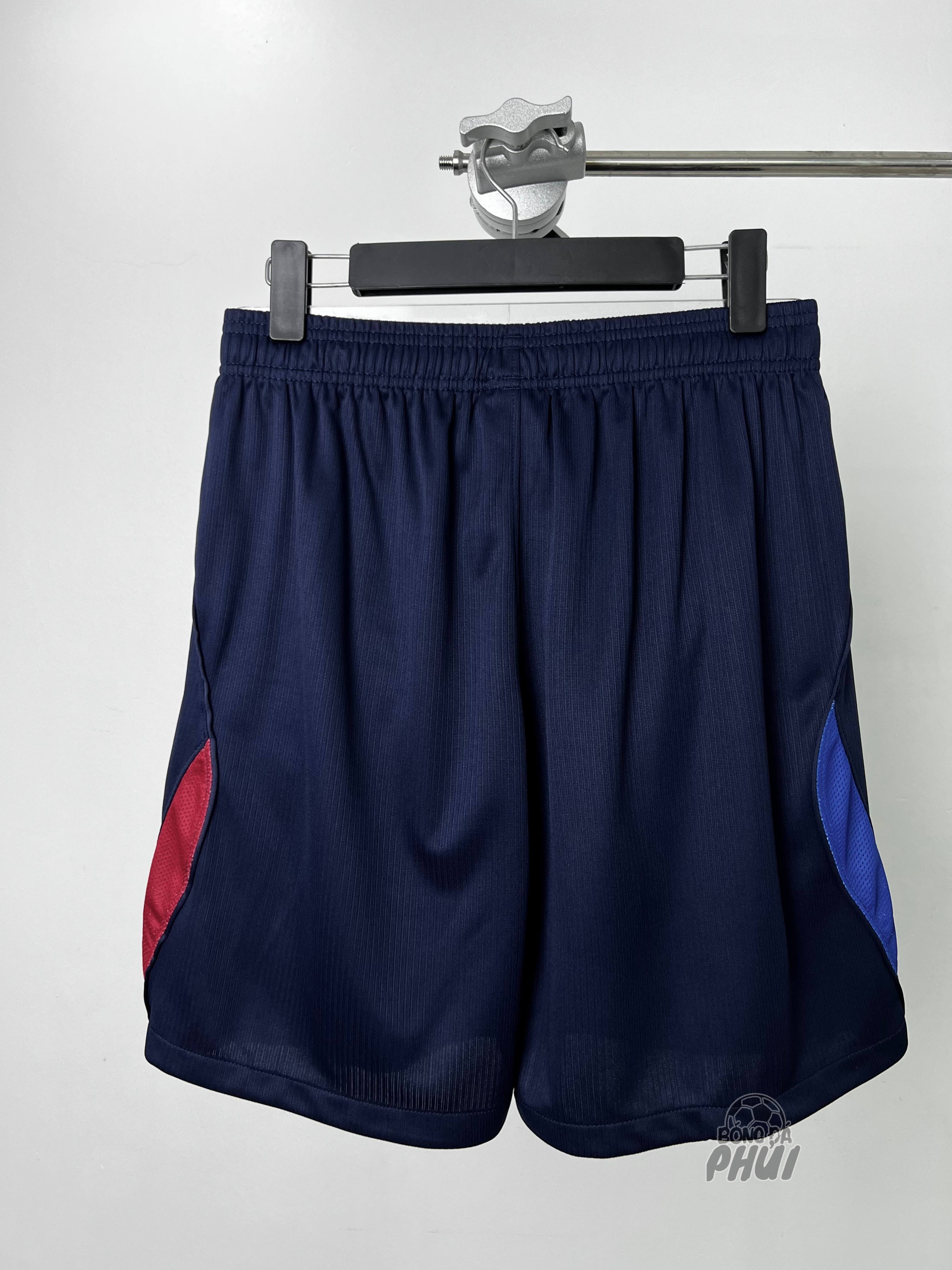 QUẦN ĐÙI BARCA XANH THAN 2026