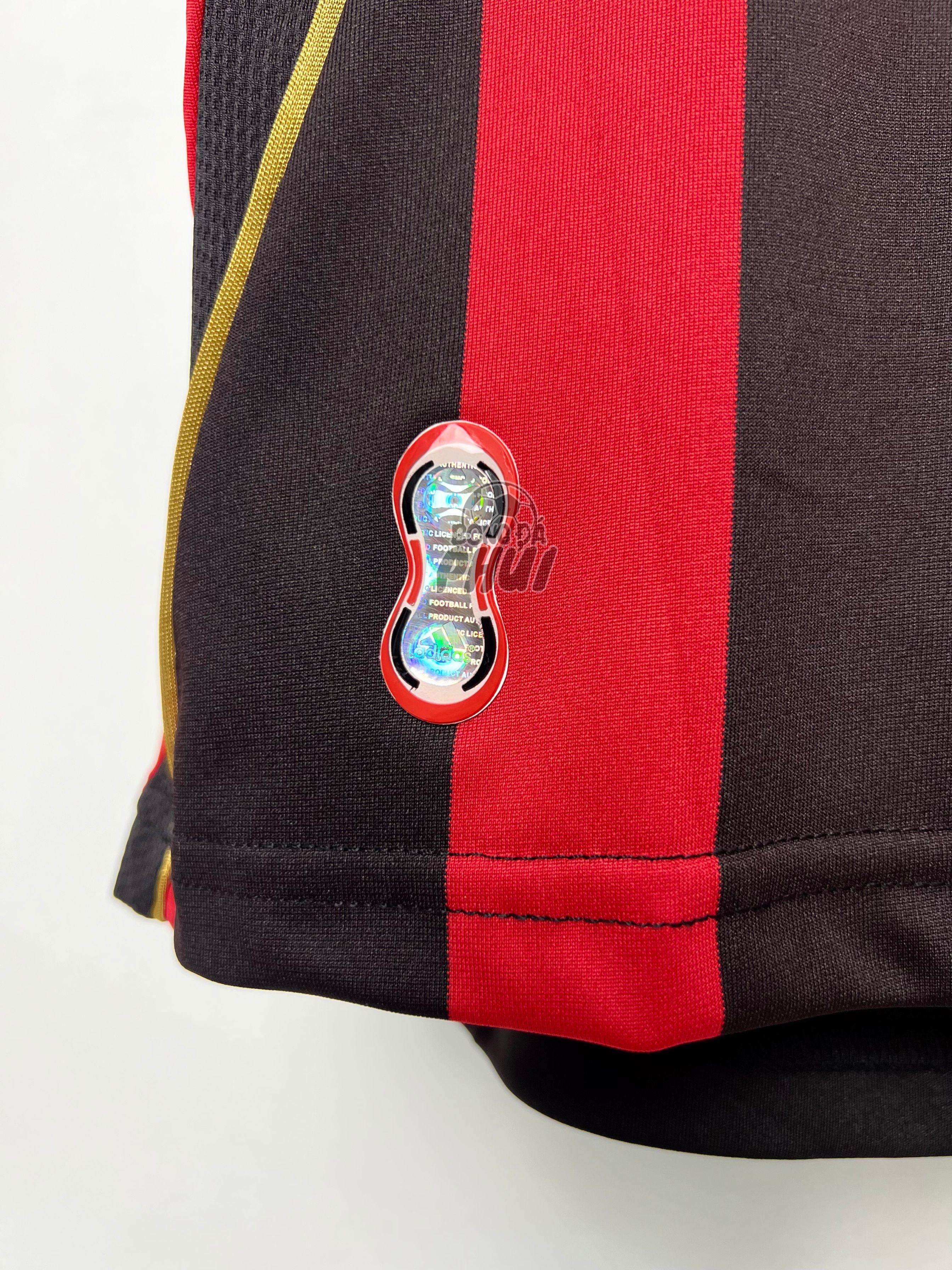 ÁO RETRO AC MILAN ĐỎ 2006