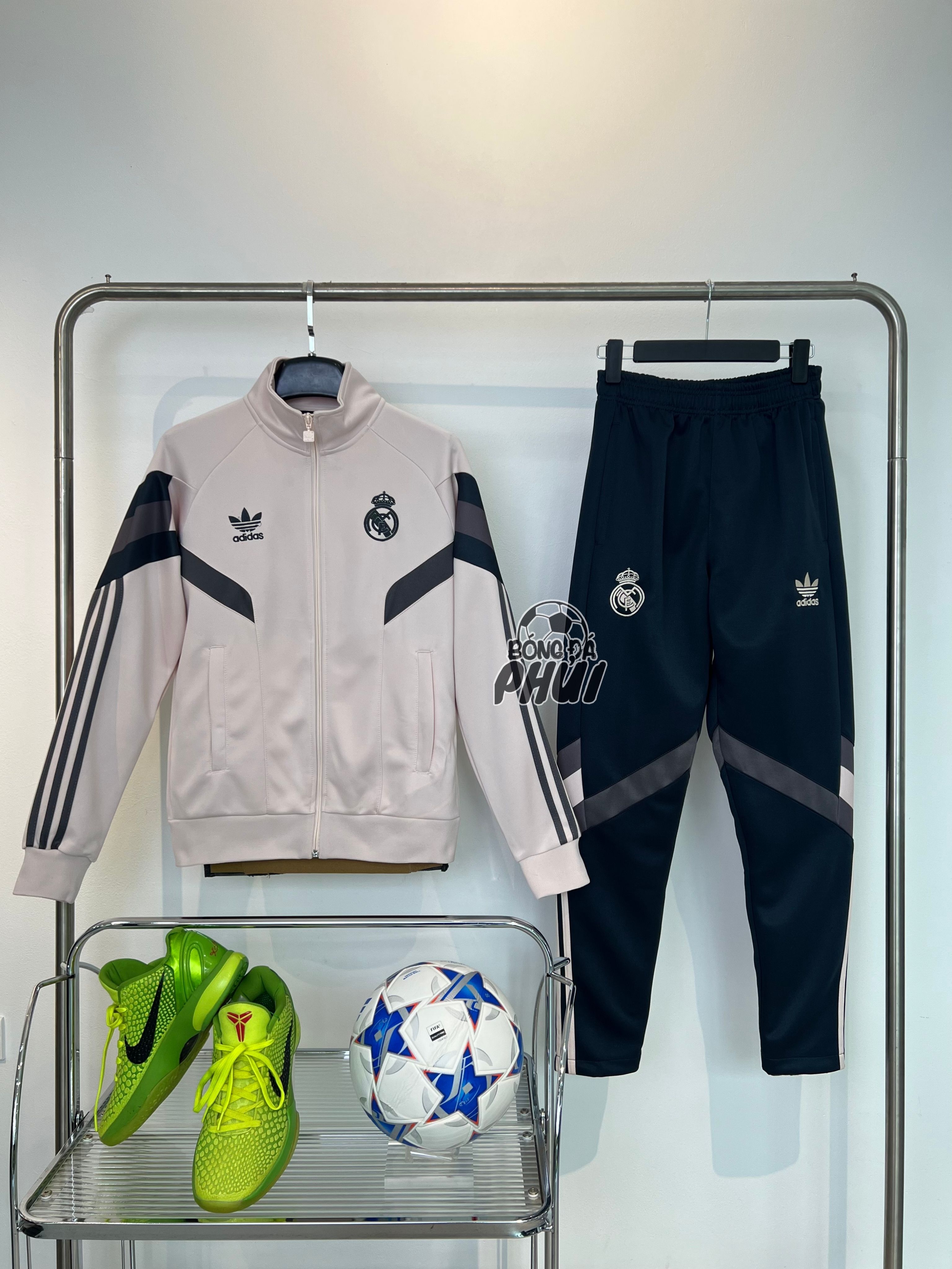 ÁO KHOÁC NỈ REAL HỒNG 2024