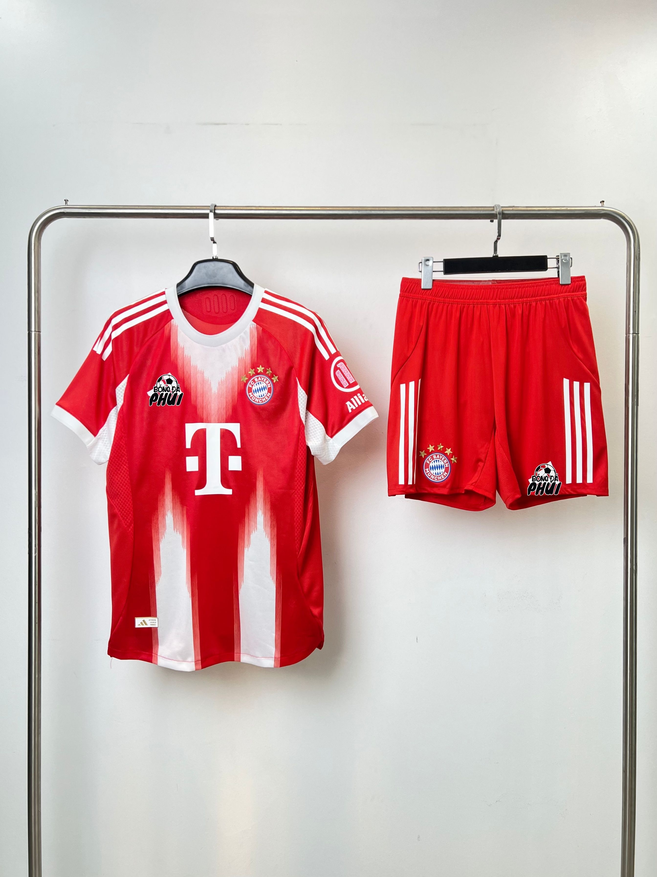 ÁO BODY BAYERN ĐỎ 2025