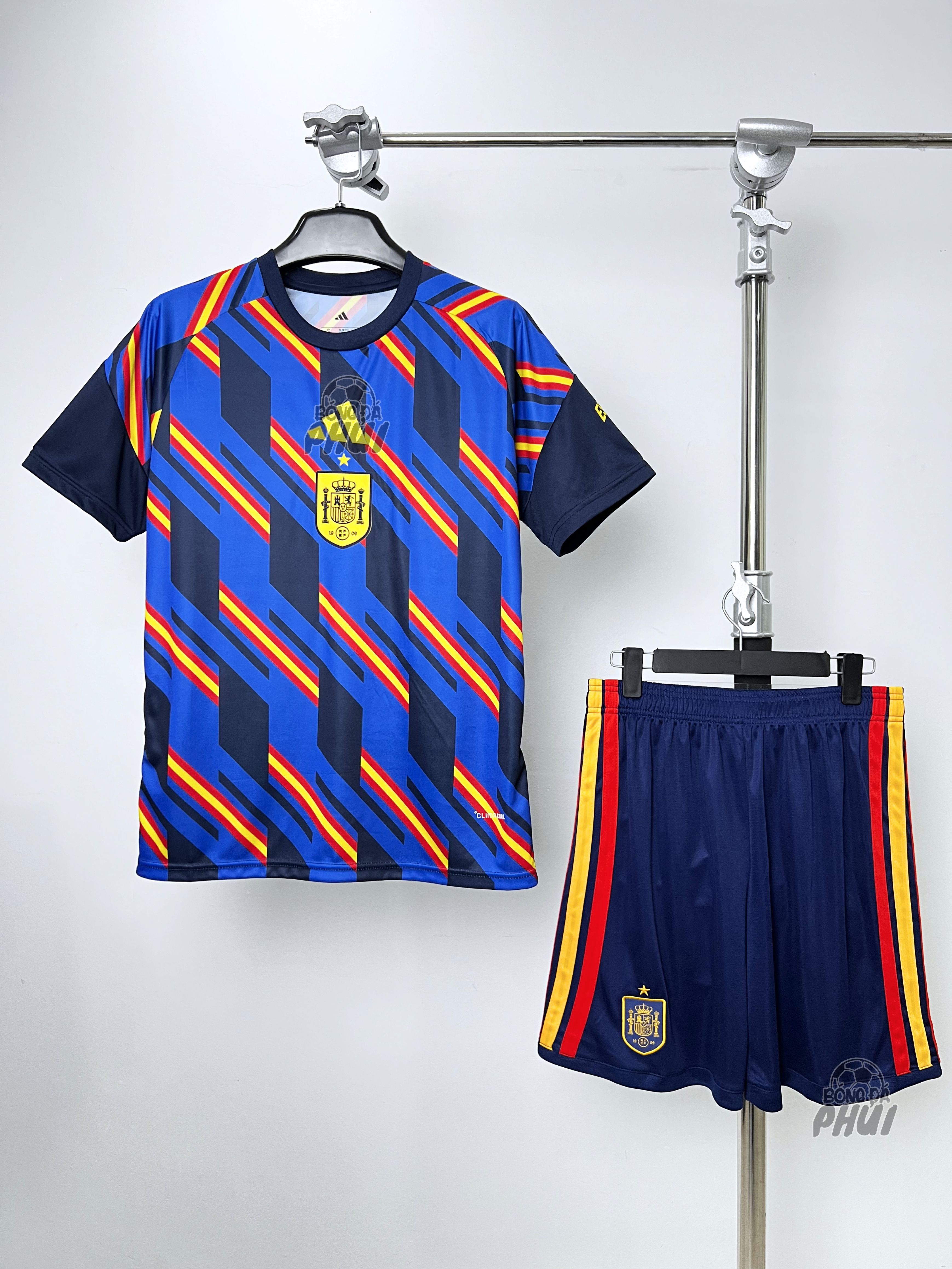 ÁO PRE TBN XANH WC 2026