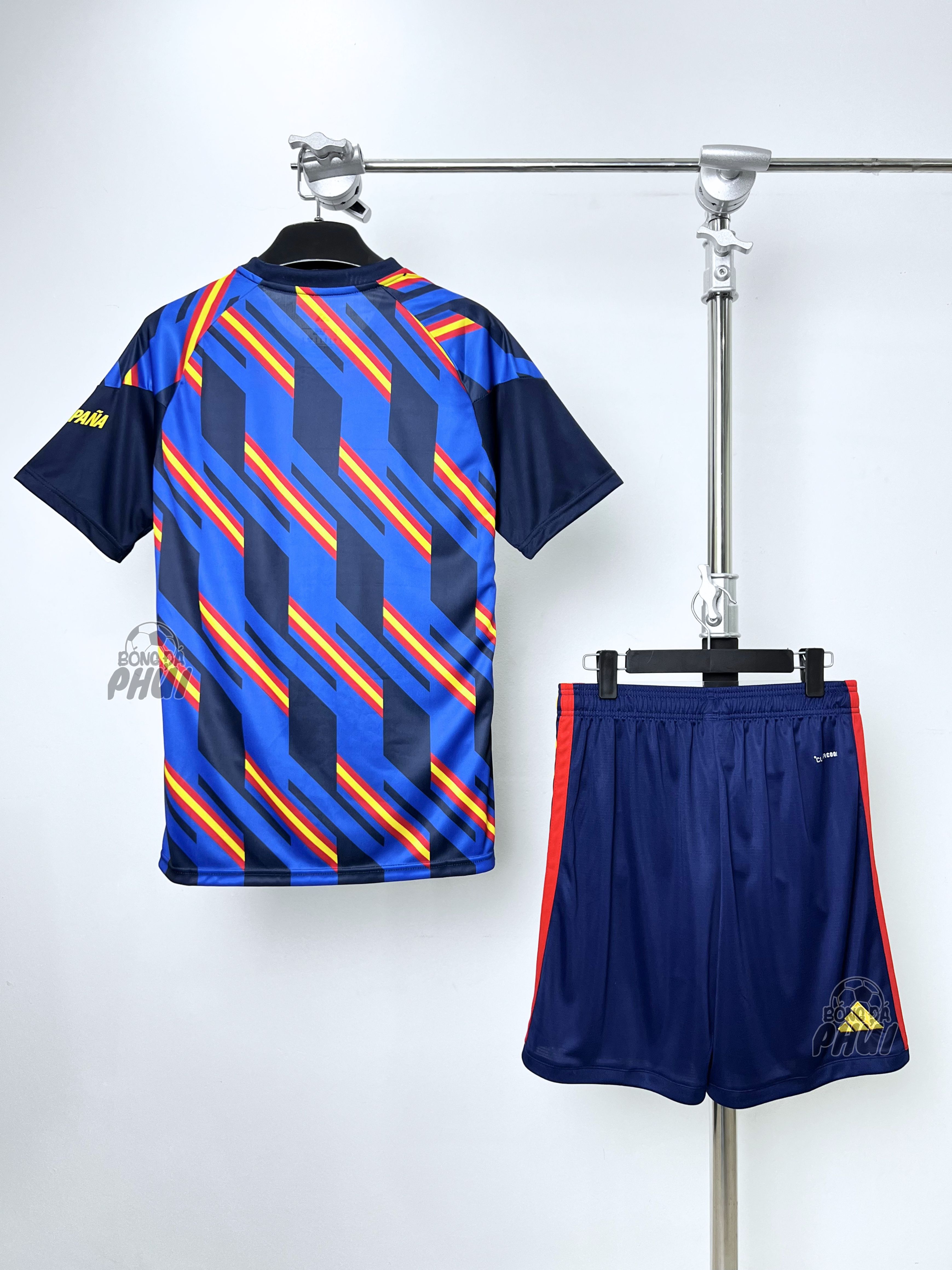ÁO PRE TBN XANH WC 2026