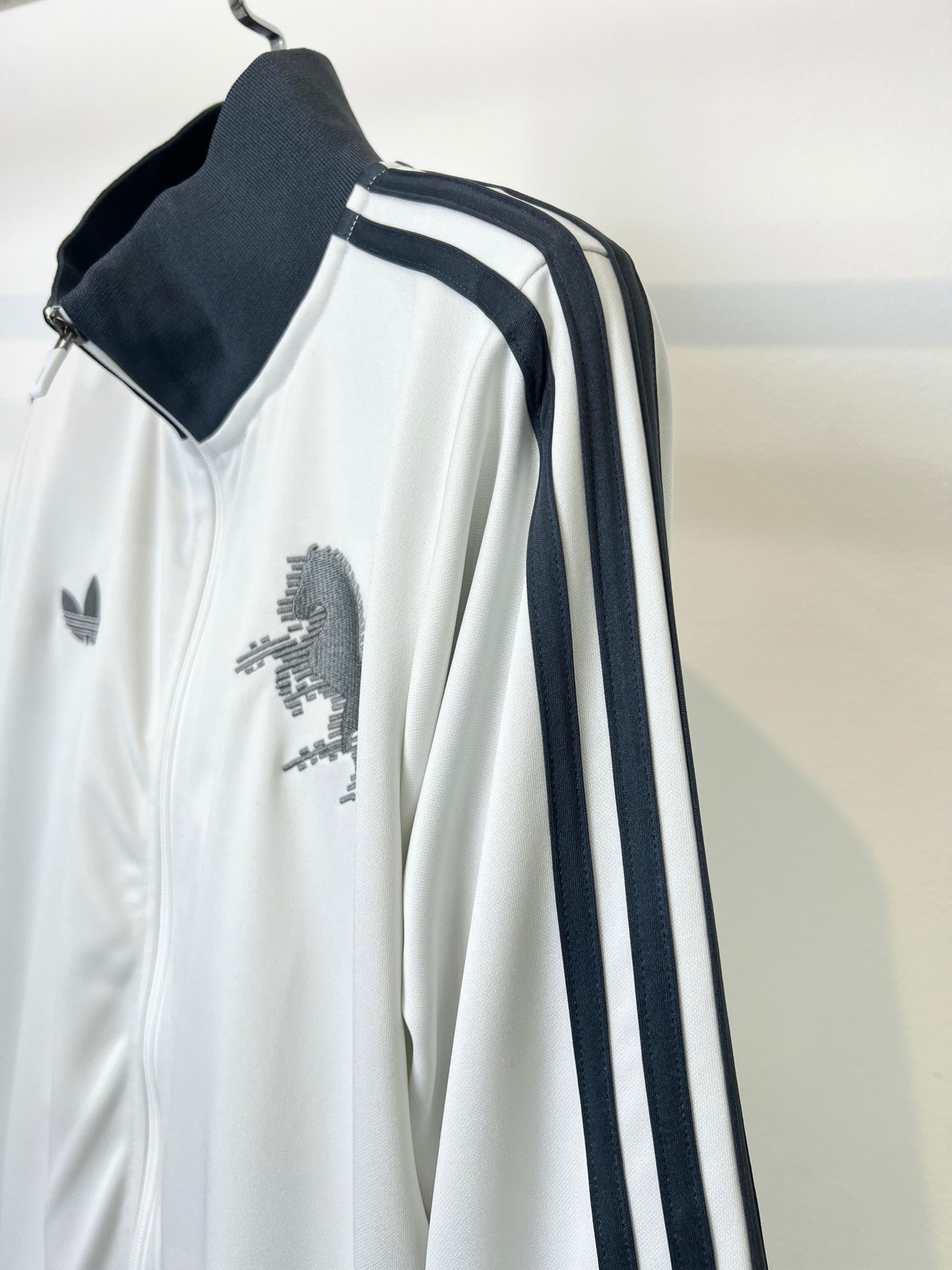 BỘ KHOÁC JUVE TRẮNG 2025