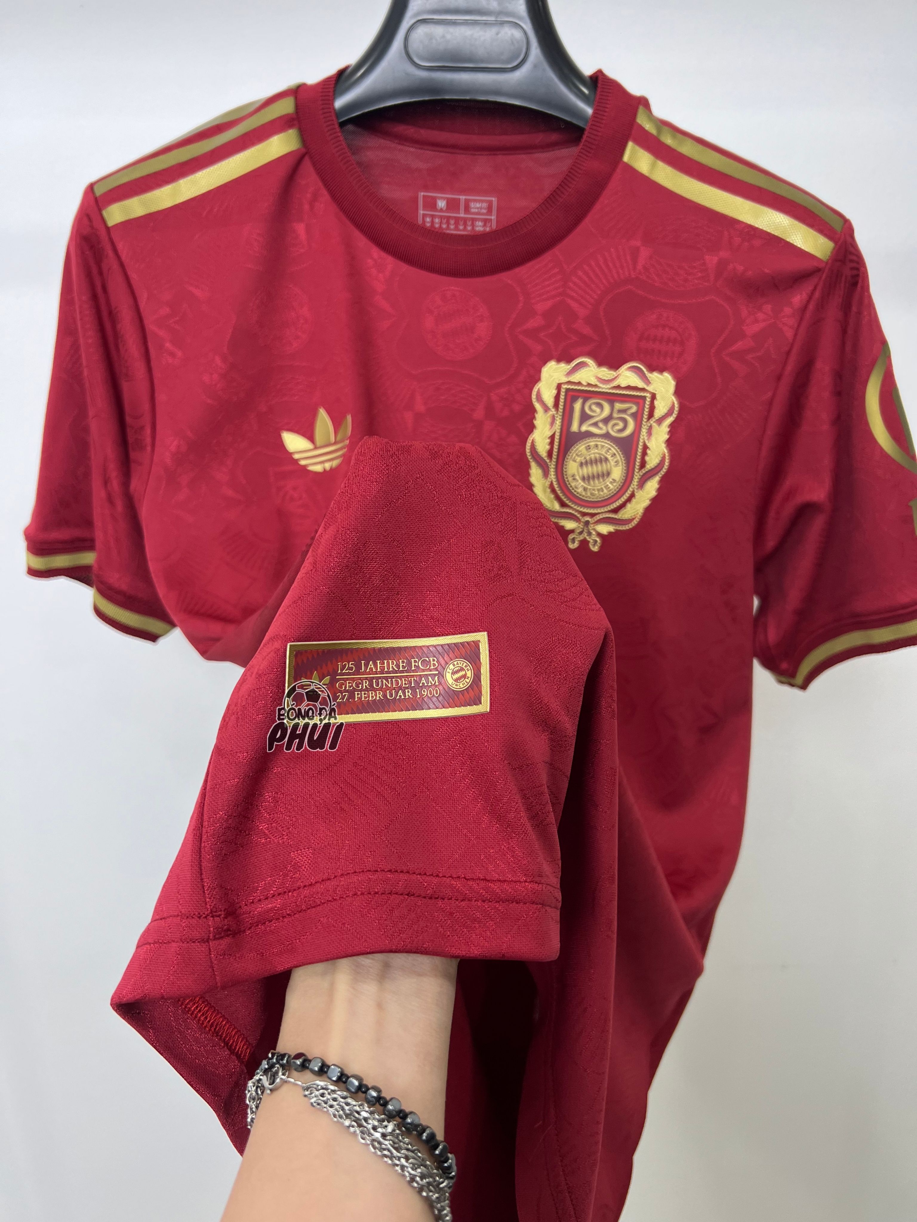 ÁO BAYERN ĐỎ KỈ NIỆM