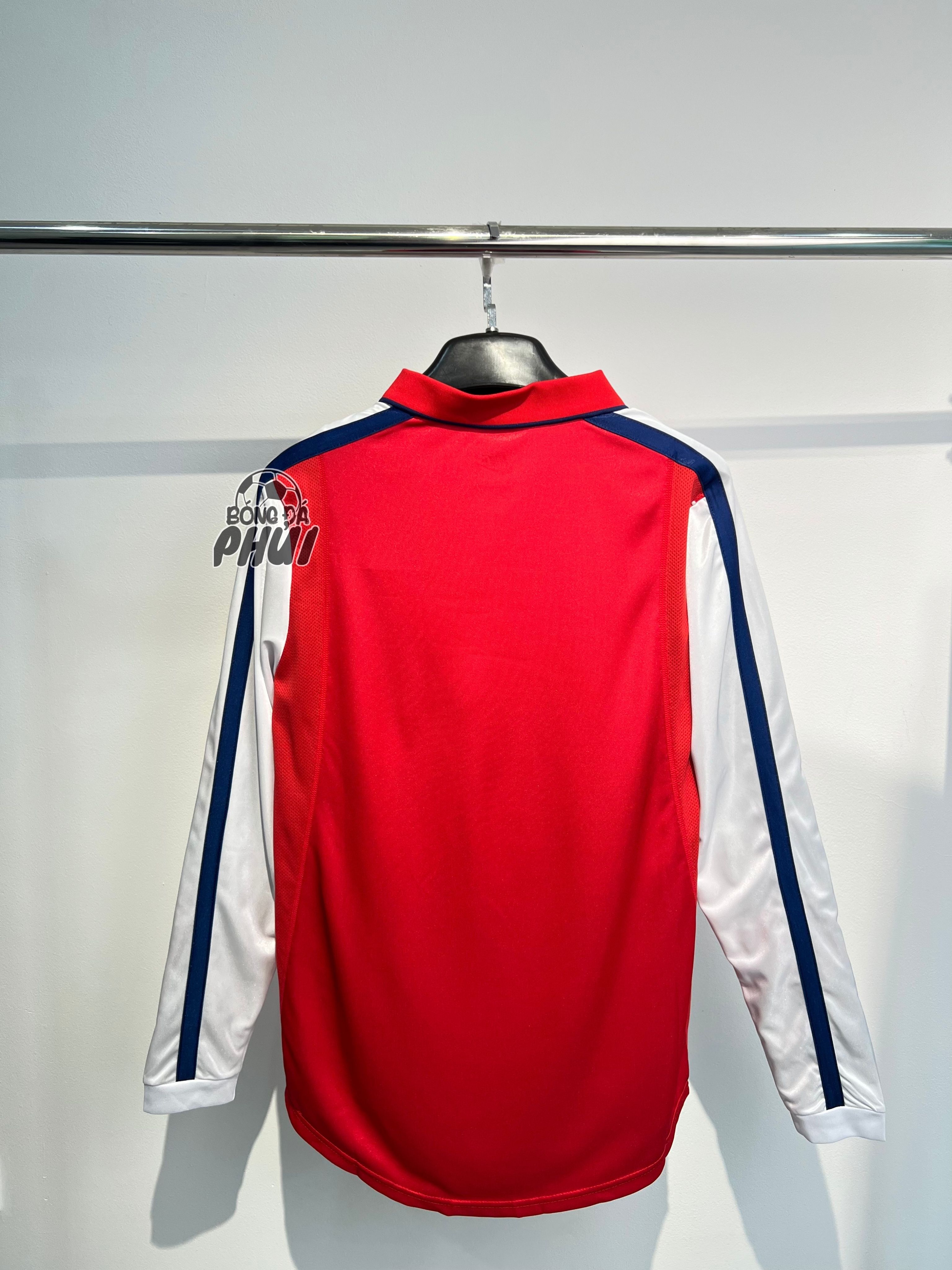 ÁO RETRO ARS ĐỎ DÀI TAY 2000