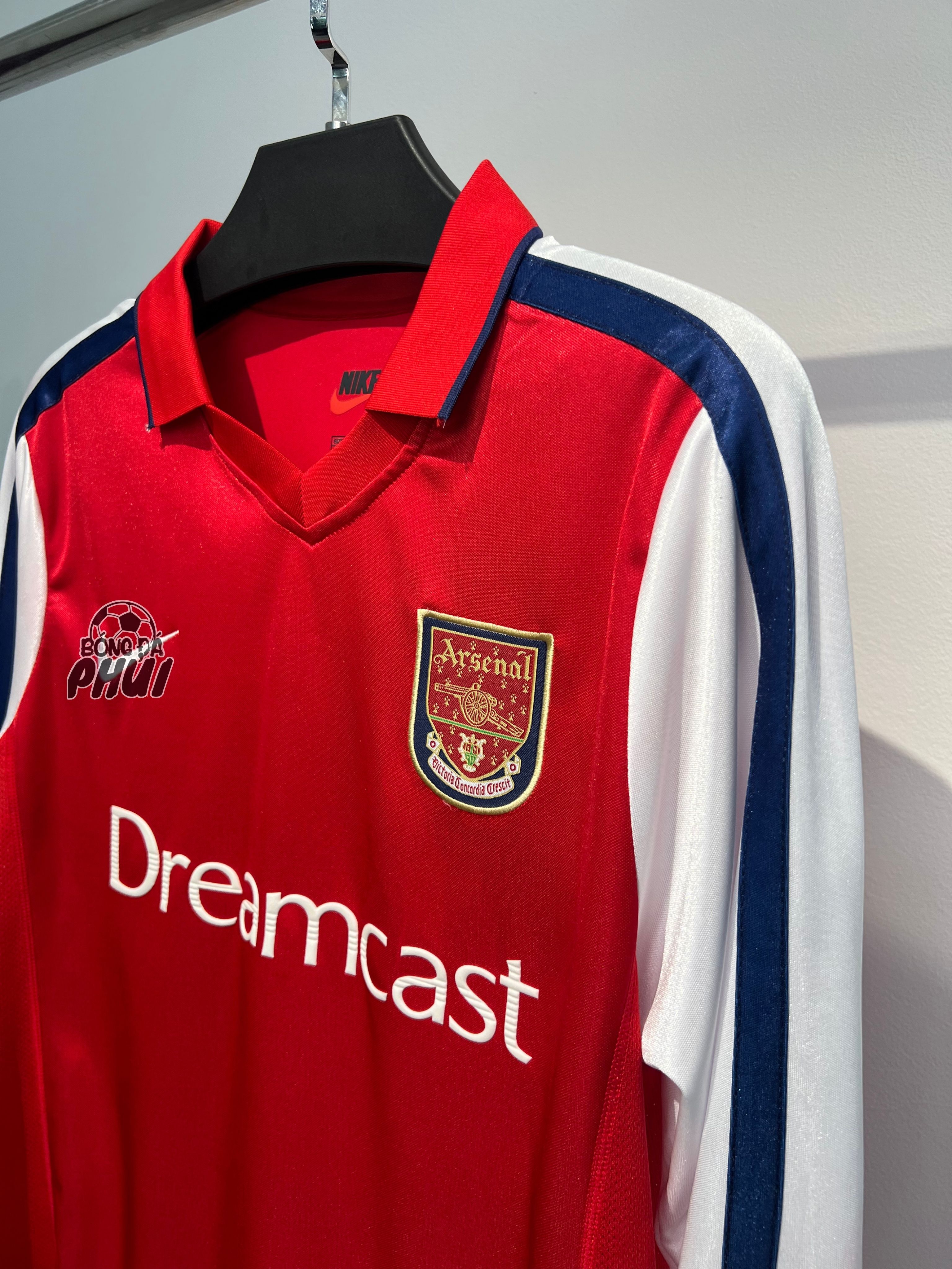 ÁO RETRO ARS ĐỎ DÀI TAY 2000