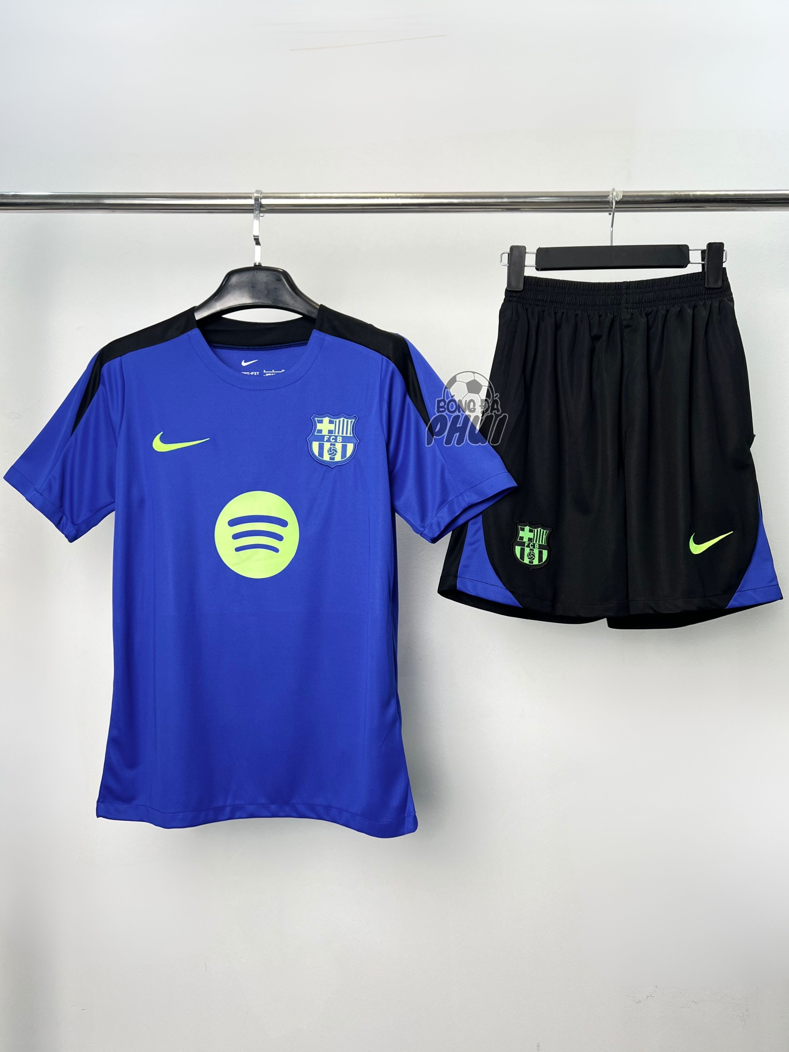BỘ TẬP BARCA XANH 2025