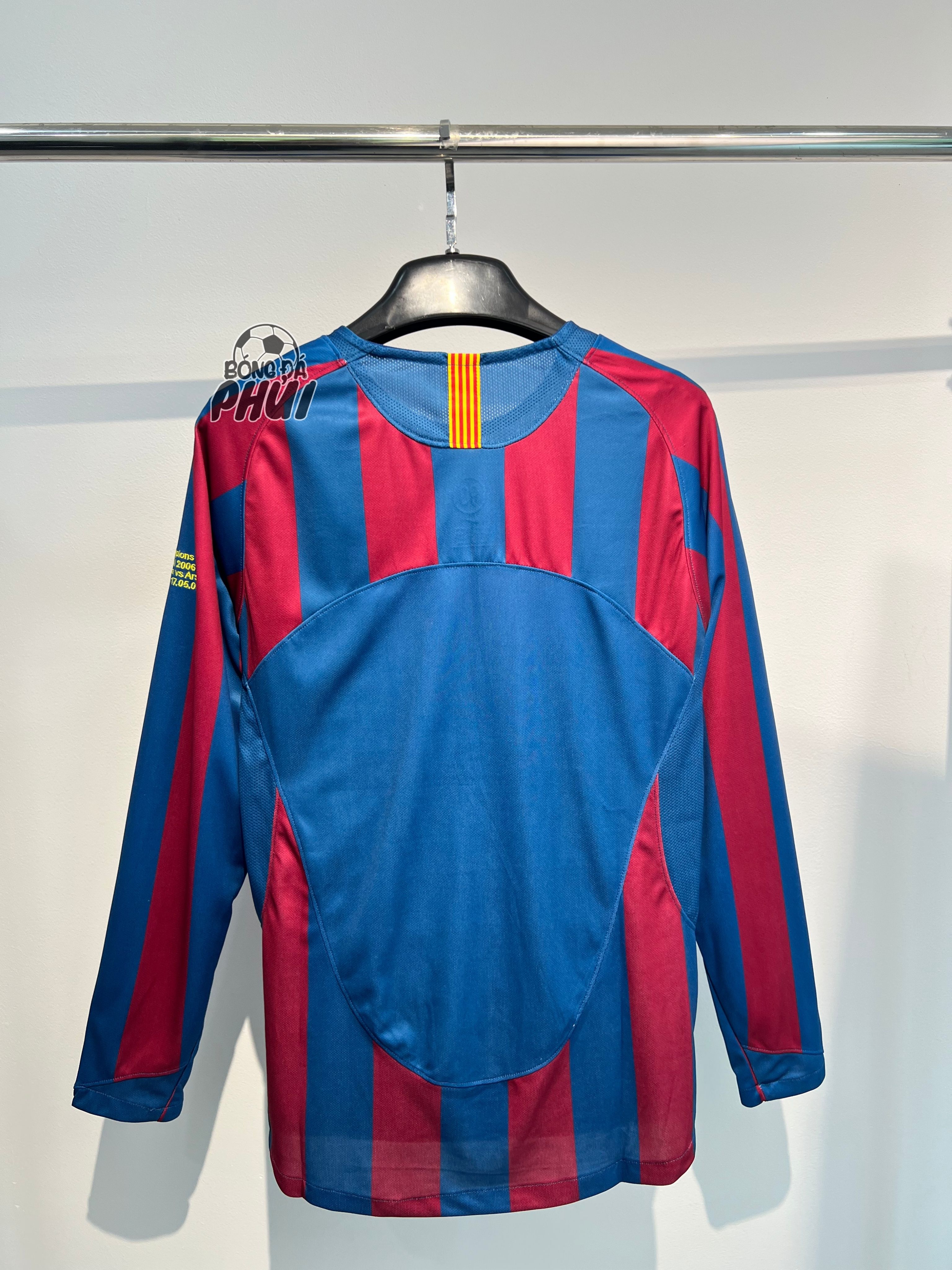 ÁO RETRO BARCA DÀI TAY 2005