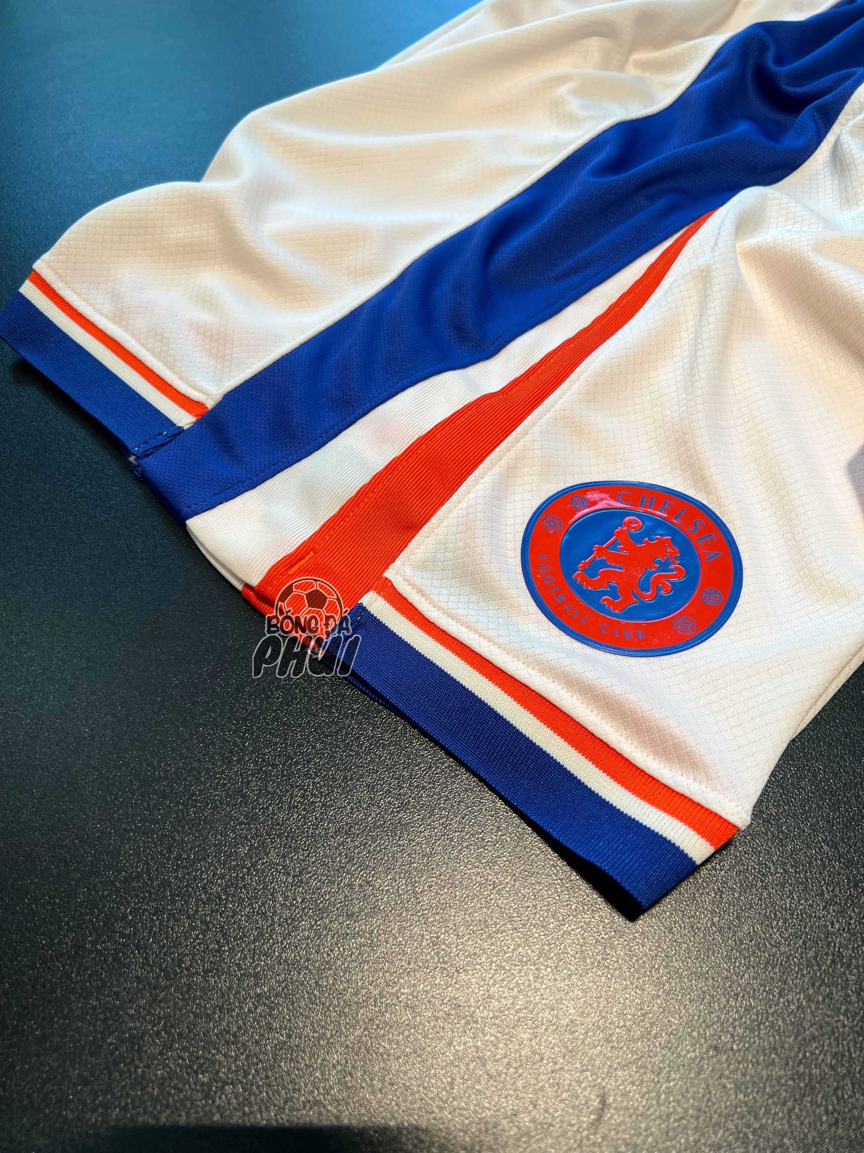 QUẦN ĐÙI CHEL TRẮNG 2024