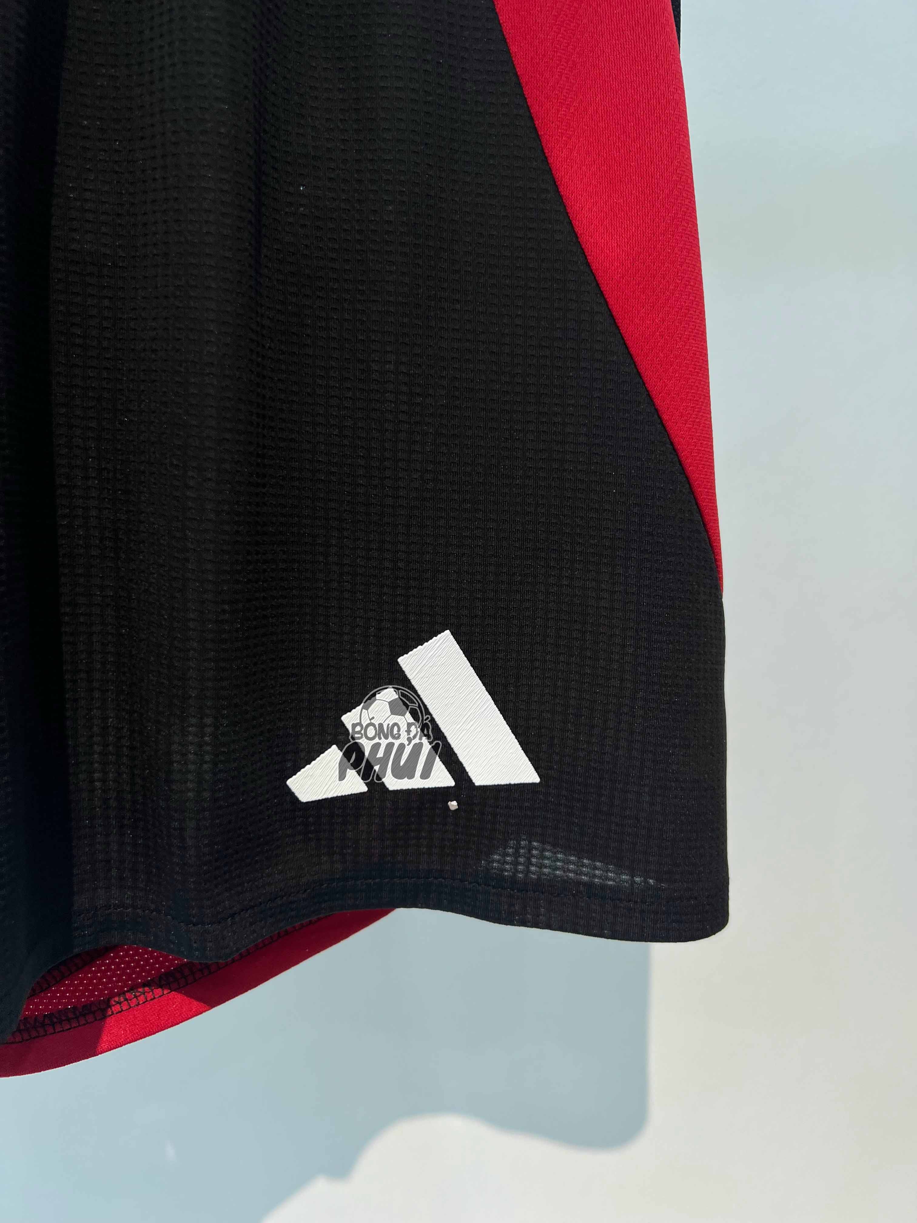 QUẦY PLAYER FULHAM ĐEN 2024