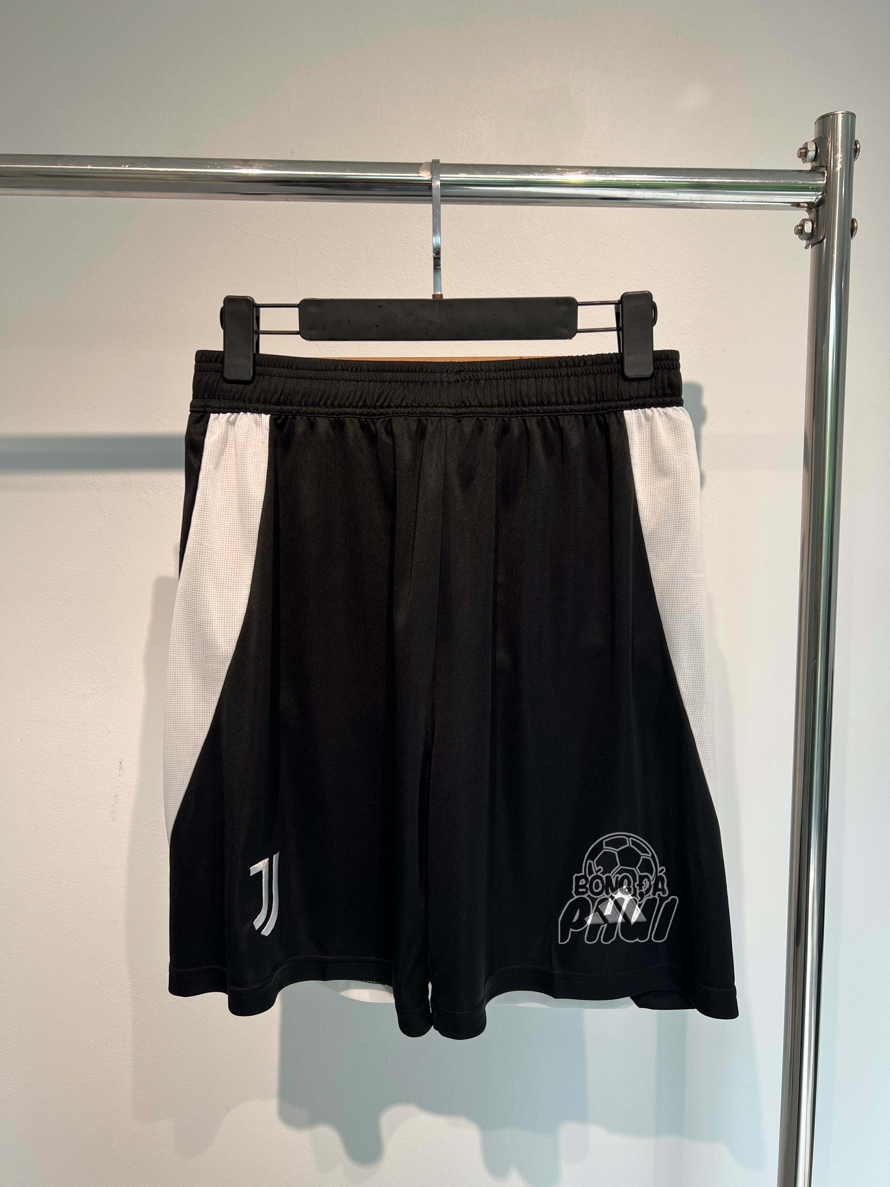 QUÀN ĐÙI JUVE ĐEN 2024
