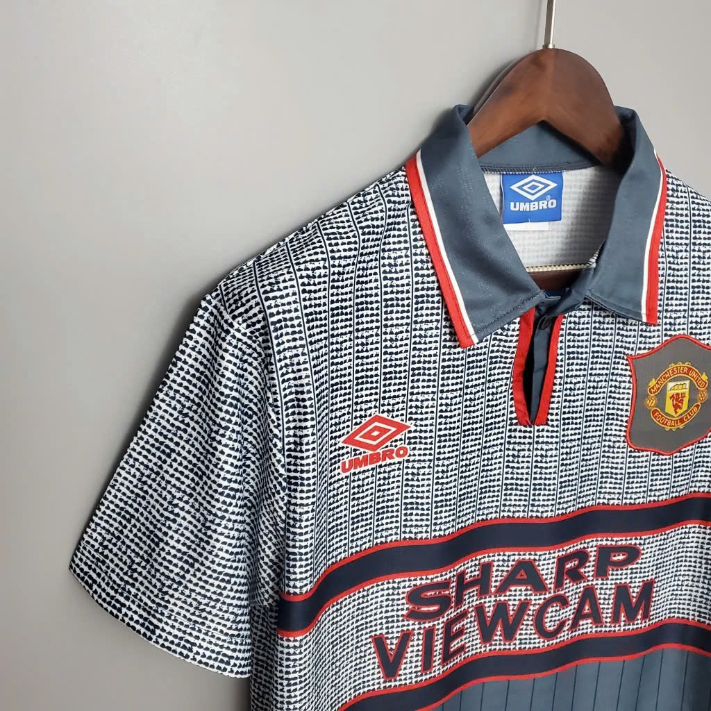 ÁO RETRO MU XÁM 1995